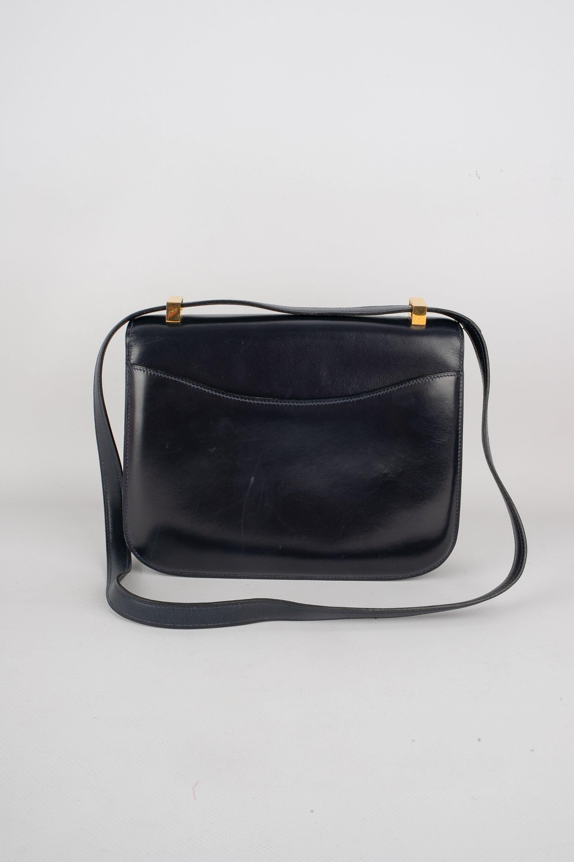 Hermes Navy Blue Box Leather Constance Bag In Good Condition In SAINT-OUEN-SUR-SEINE, FR