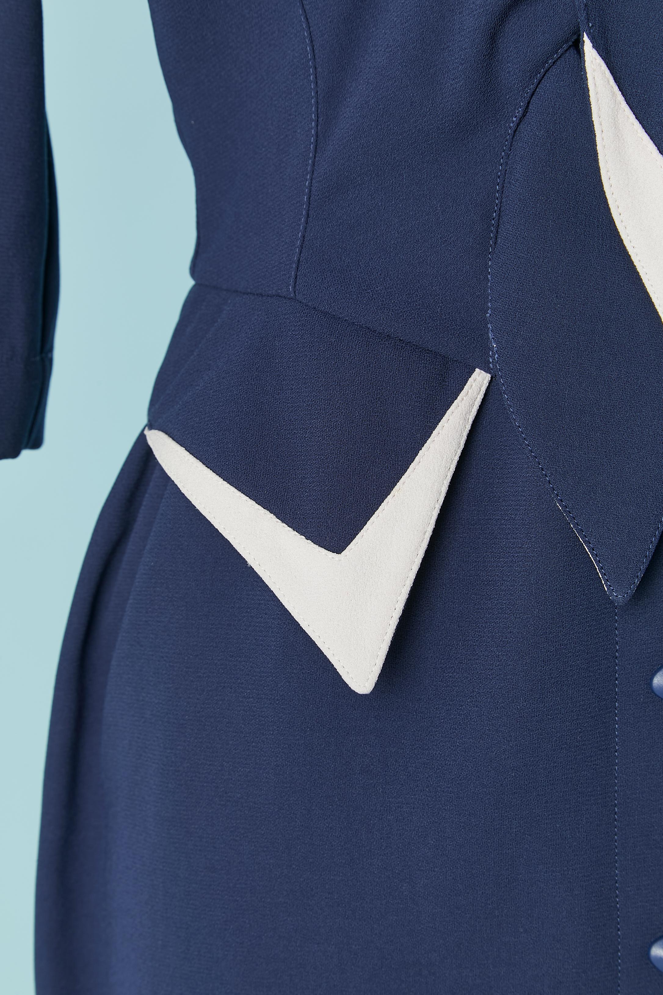 Navy blue crepe dress with white details and bow Thierry Mugler In Excellent Condition For Sale In Saint-Ouen-Sur-Seine, FR