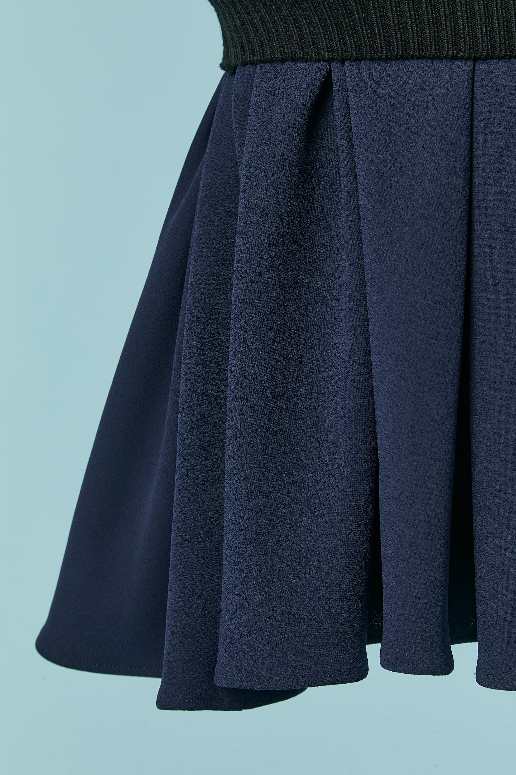 Robe bleu marine à volants et nervures de laine autour des hanches John Galliano Pour femmes en vente