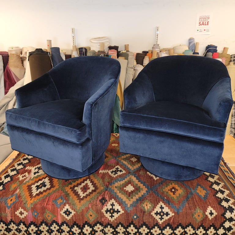 Navy Blue Drexel Swivel Chairs For Sale at 1stDibs