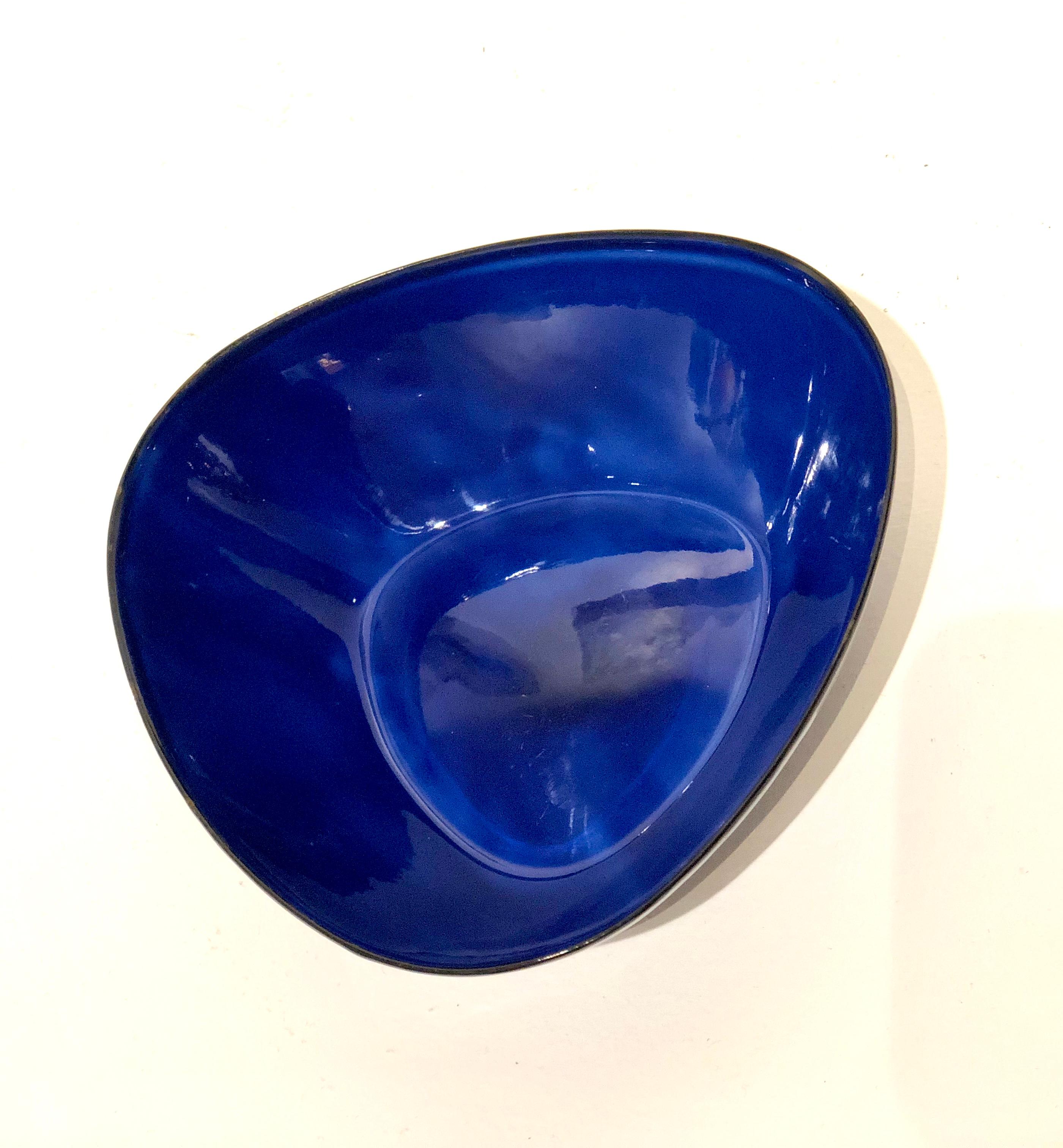 navy fruit bowl