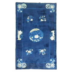 Tapis traditionnel chinois pékinois bleu marine et ivoire