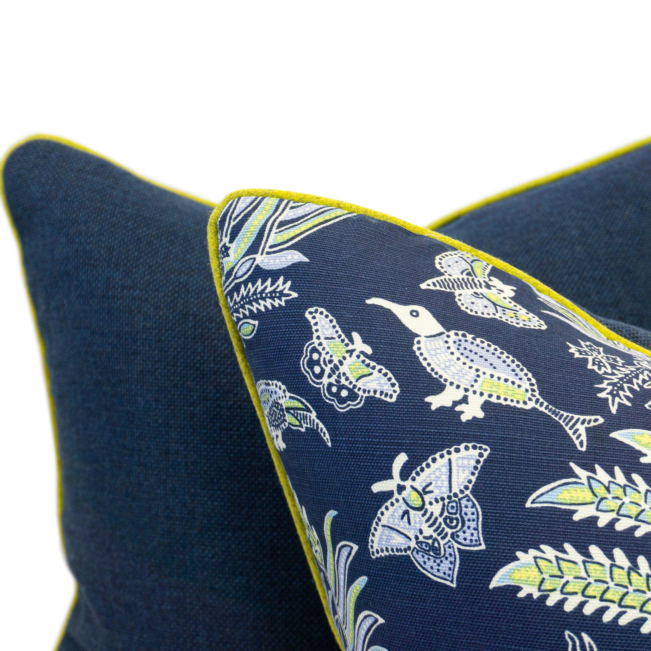 Navy Blue Printed Linen Fabric with Yellow Trim Square Pillows In New Condition For Sale In Greenwich, CT