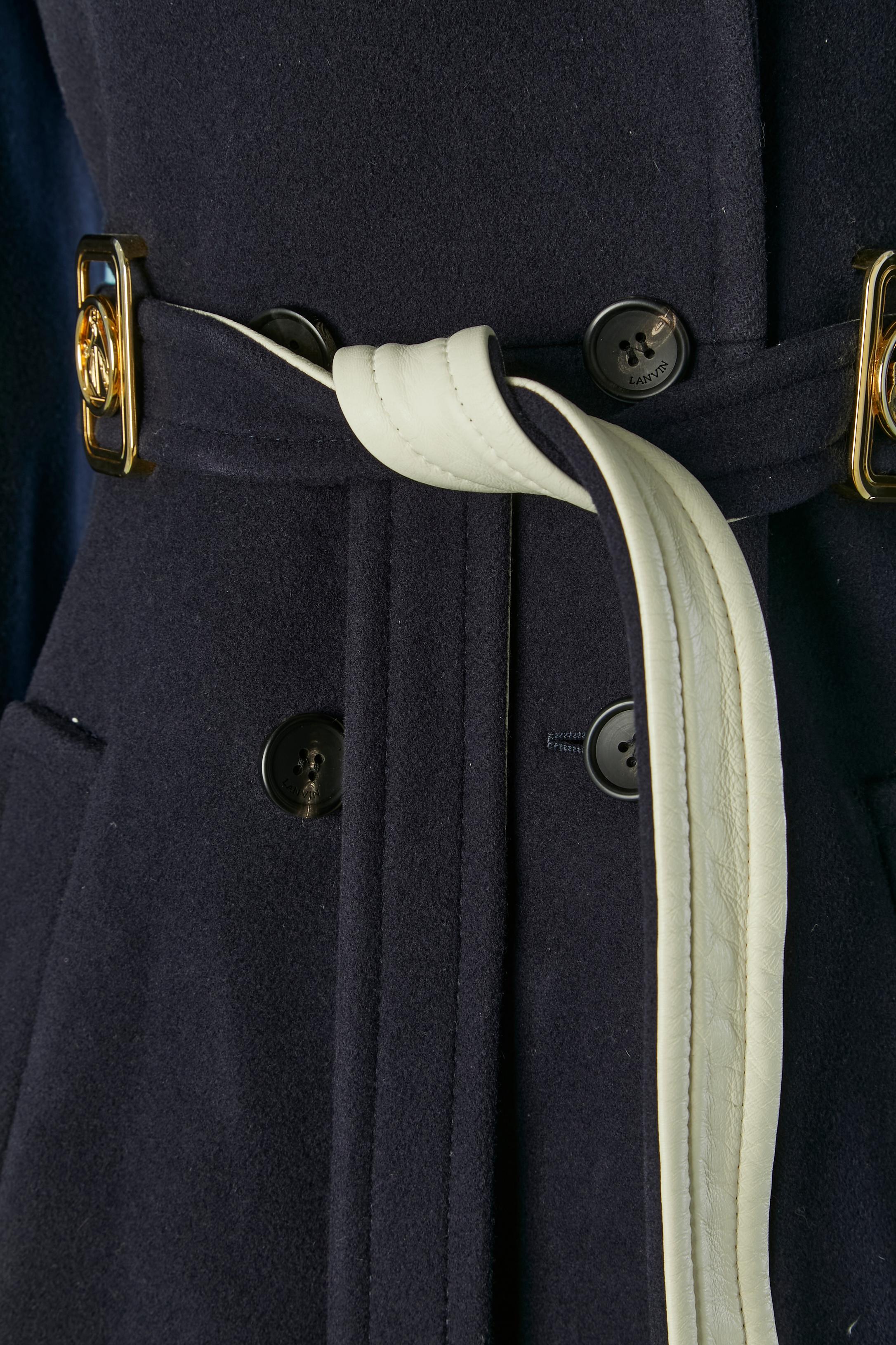 Cappotto monopetto blu navy con cintura LANVIN In condizioni ottime in vendita a Saint-Ouen-Sur-Seine, FR