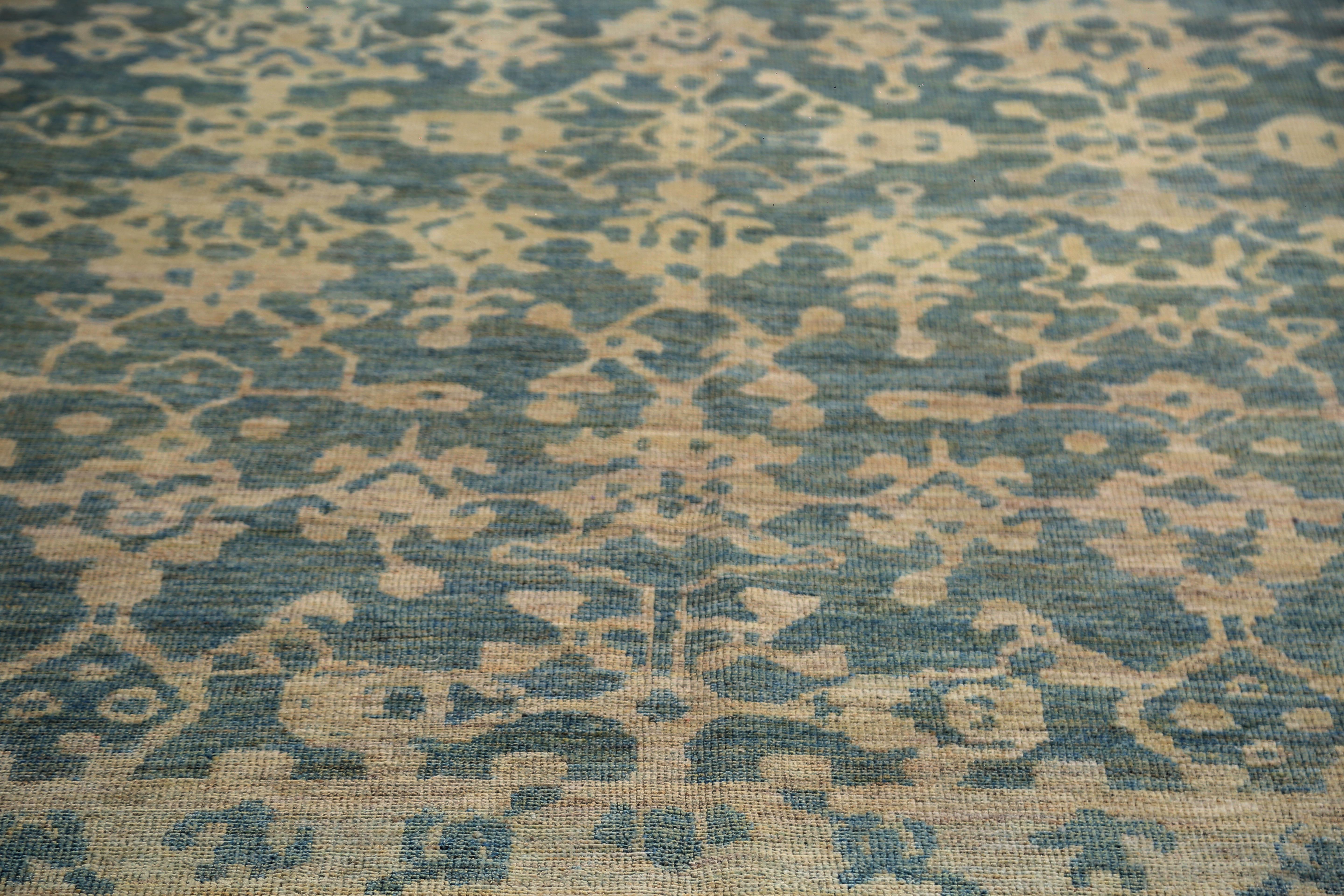 Marineblauer Sultanabad-Handgefertigter Teppich (Wolle) im Angebot