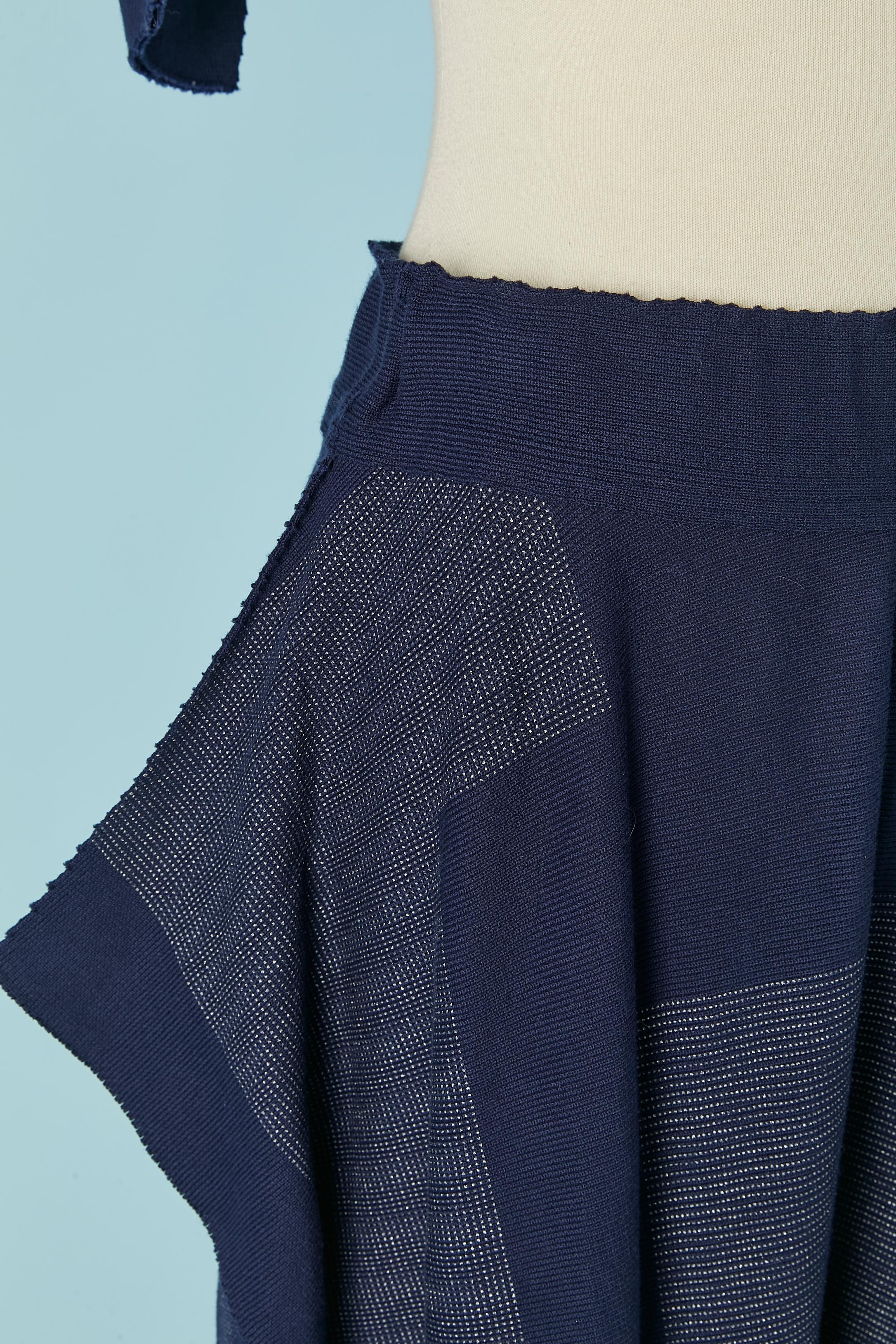 Maglione e pantaloni blu navy in maglia jacquard ISSEY MIYAKE New in vendita 3