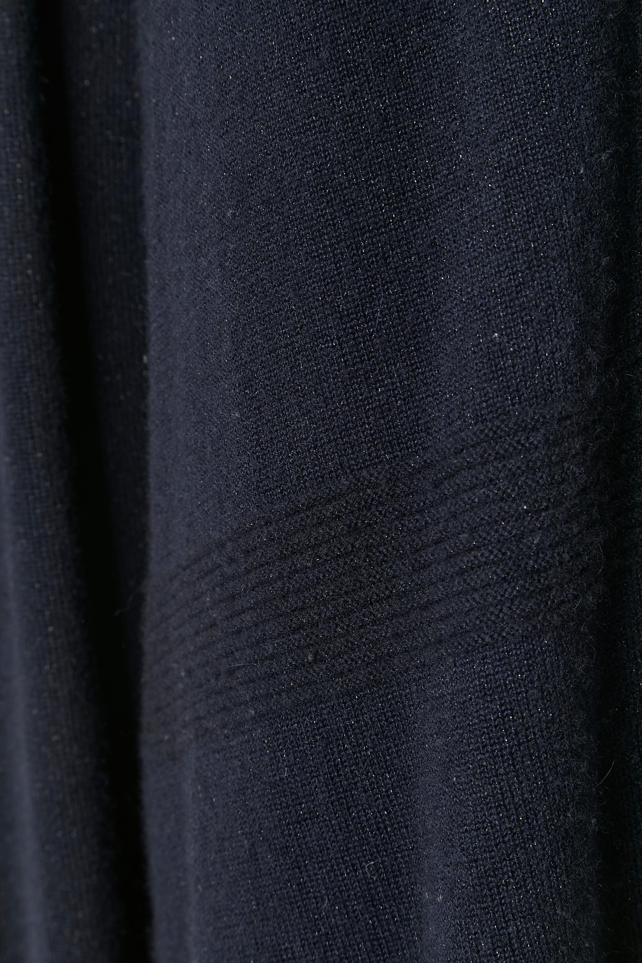 Jersey azul marino CHANEL en Excelente estado para la venta en Saint-Ouen-Sur-Seine, FR