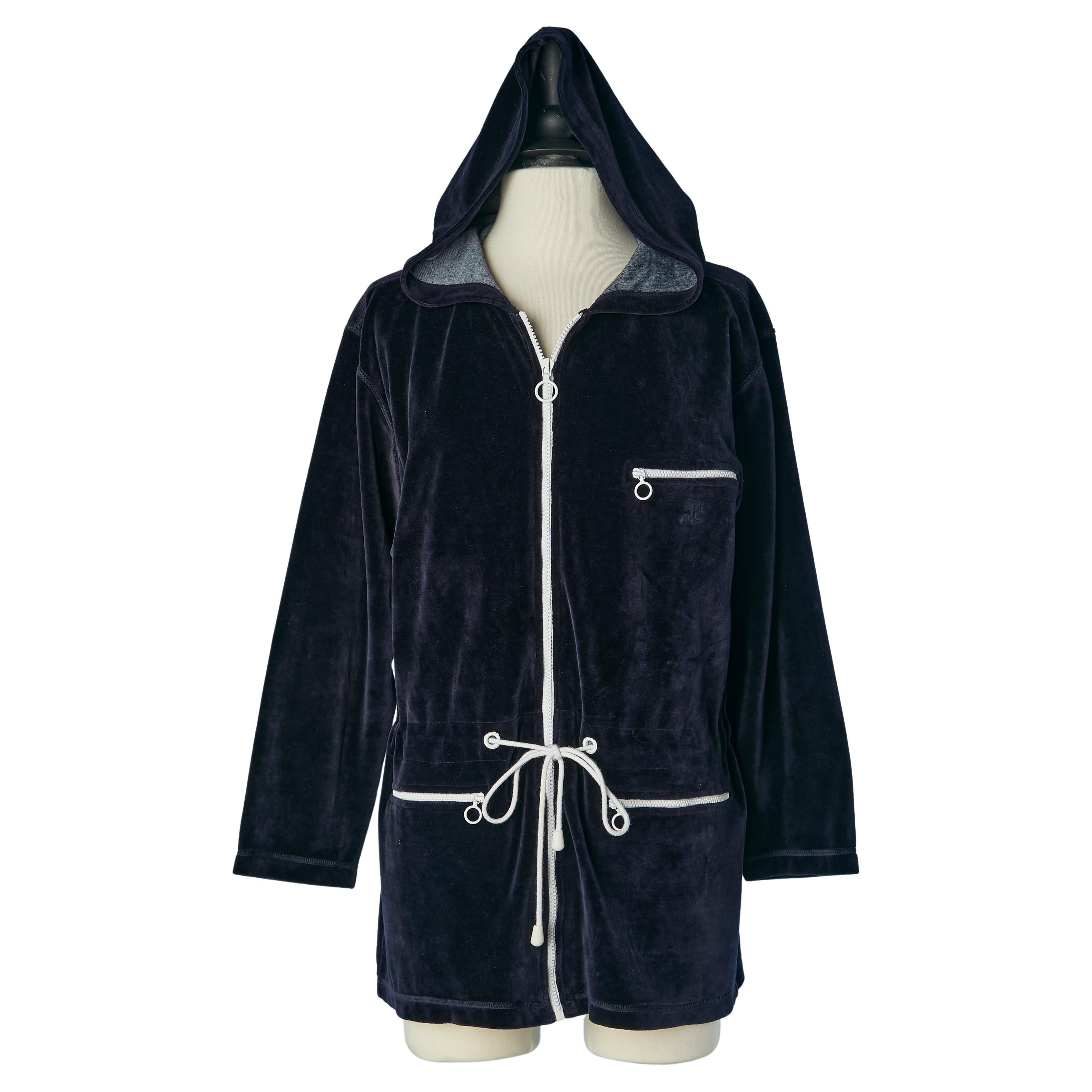 Chaqueta de esponja de terciopelo azul marino con capucha y cremallera blanca Courrèges