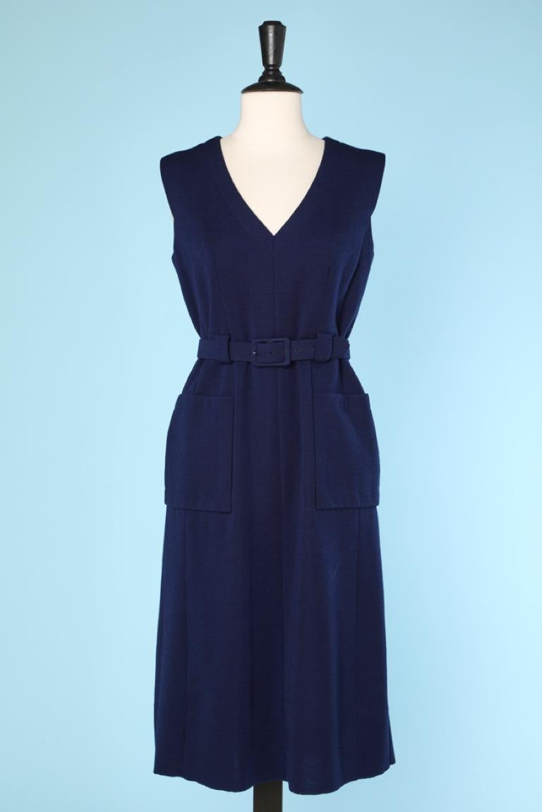Women's Navy blue wool jersey dress with detachable scarf-collar Pauline Trigère 69 For Sale