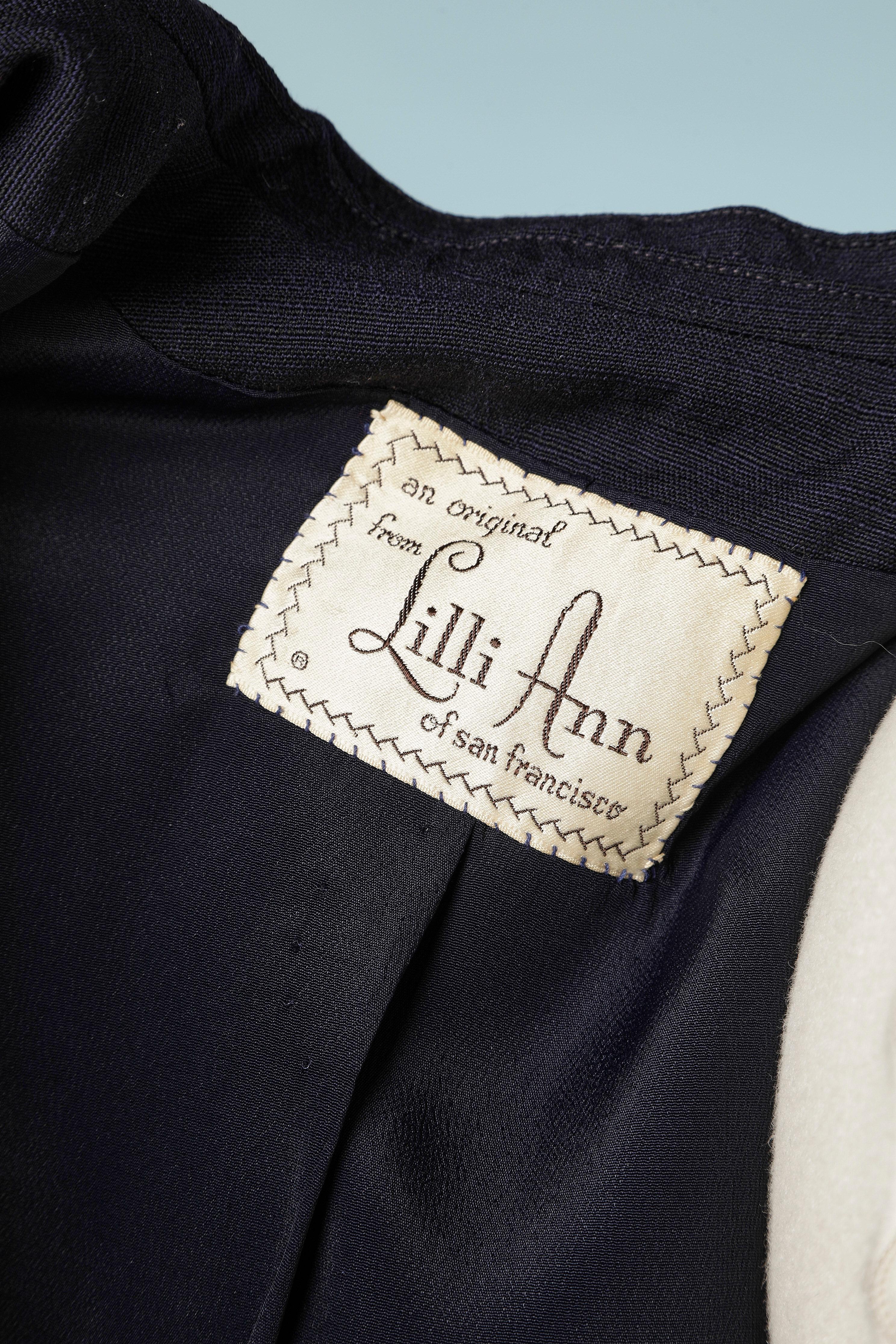 Navy blue wool skirt suit with top-stitching Lilli Ann Circa 1940 For Sale 3