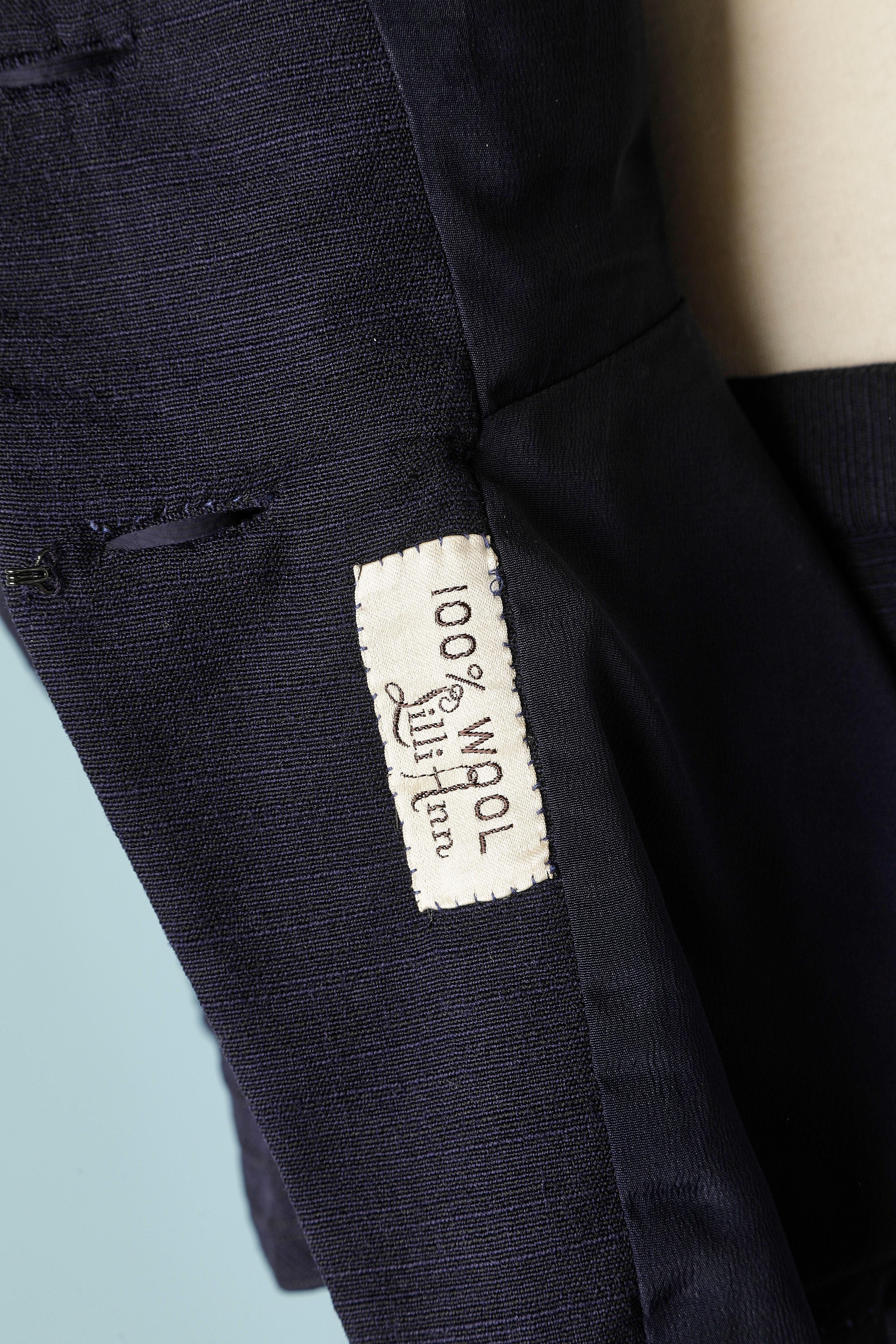Navy blue wool skirt suit with top-stitching Lilli Ann Circa 1940 For Sale 4