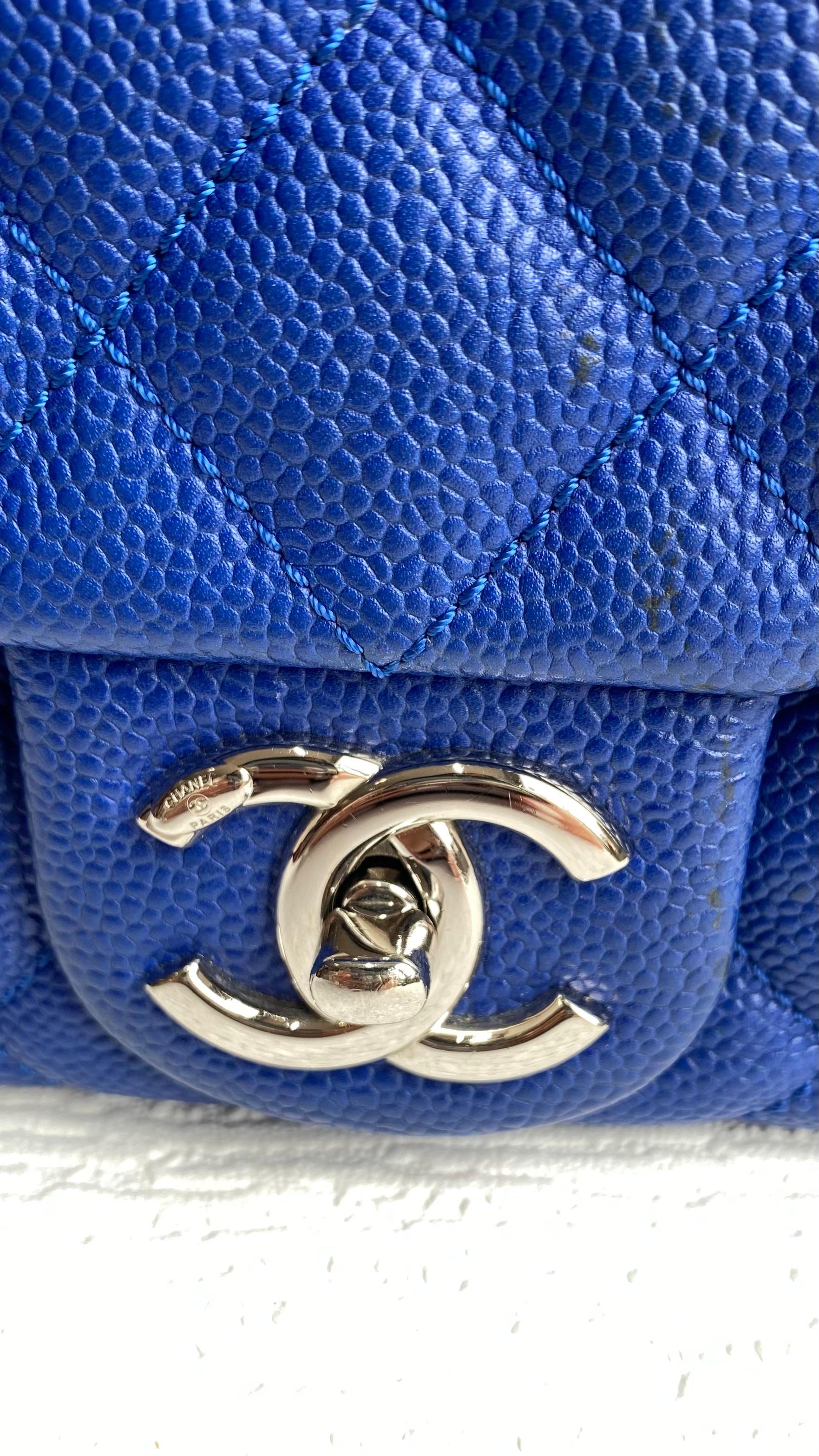 Navy Chanel Quilted Jumbo Bag  6