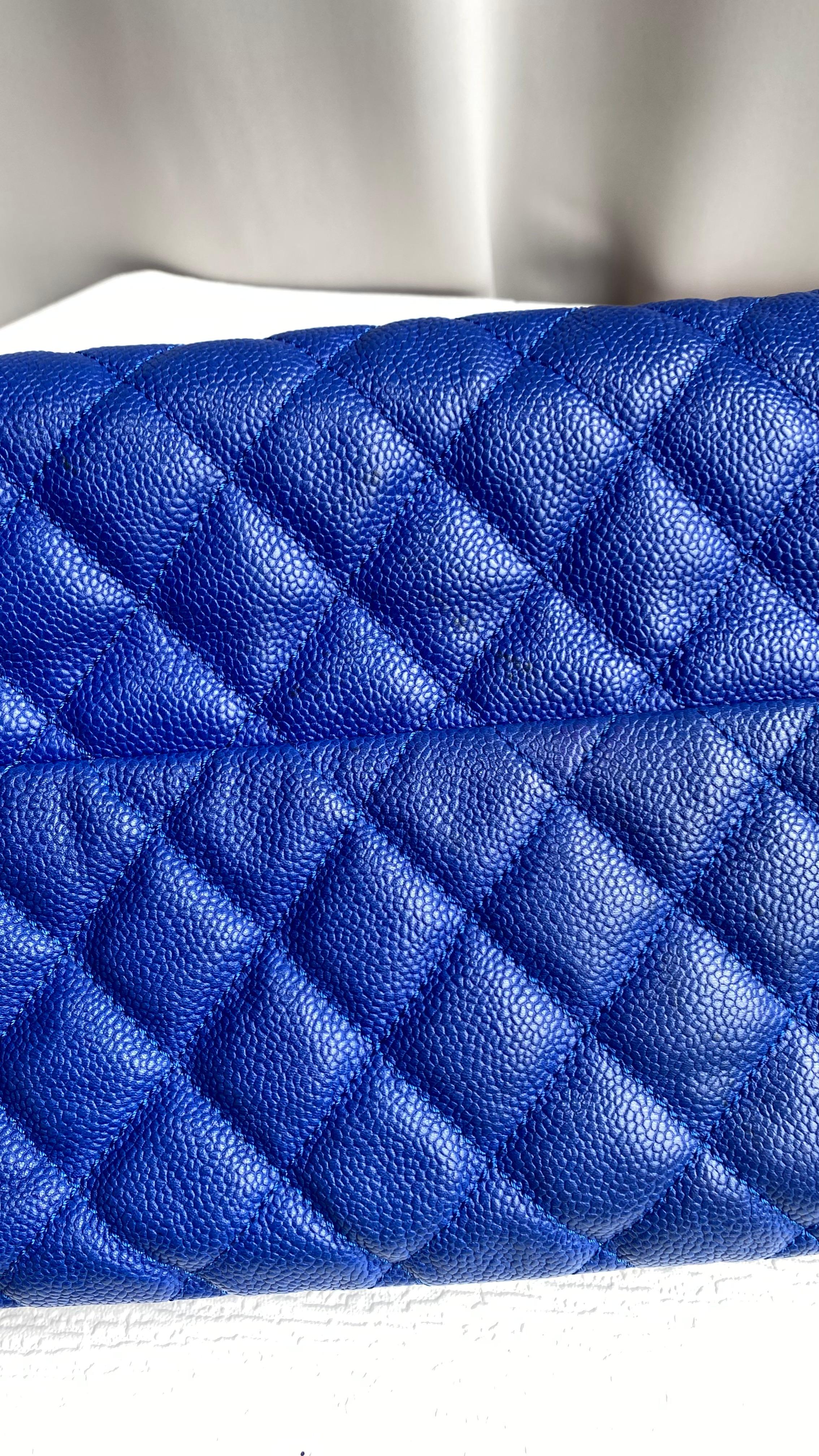 Navy Chanel Quilted Jumbo Bag  9