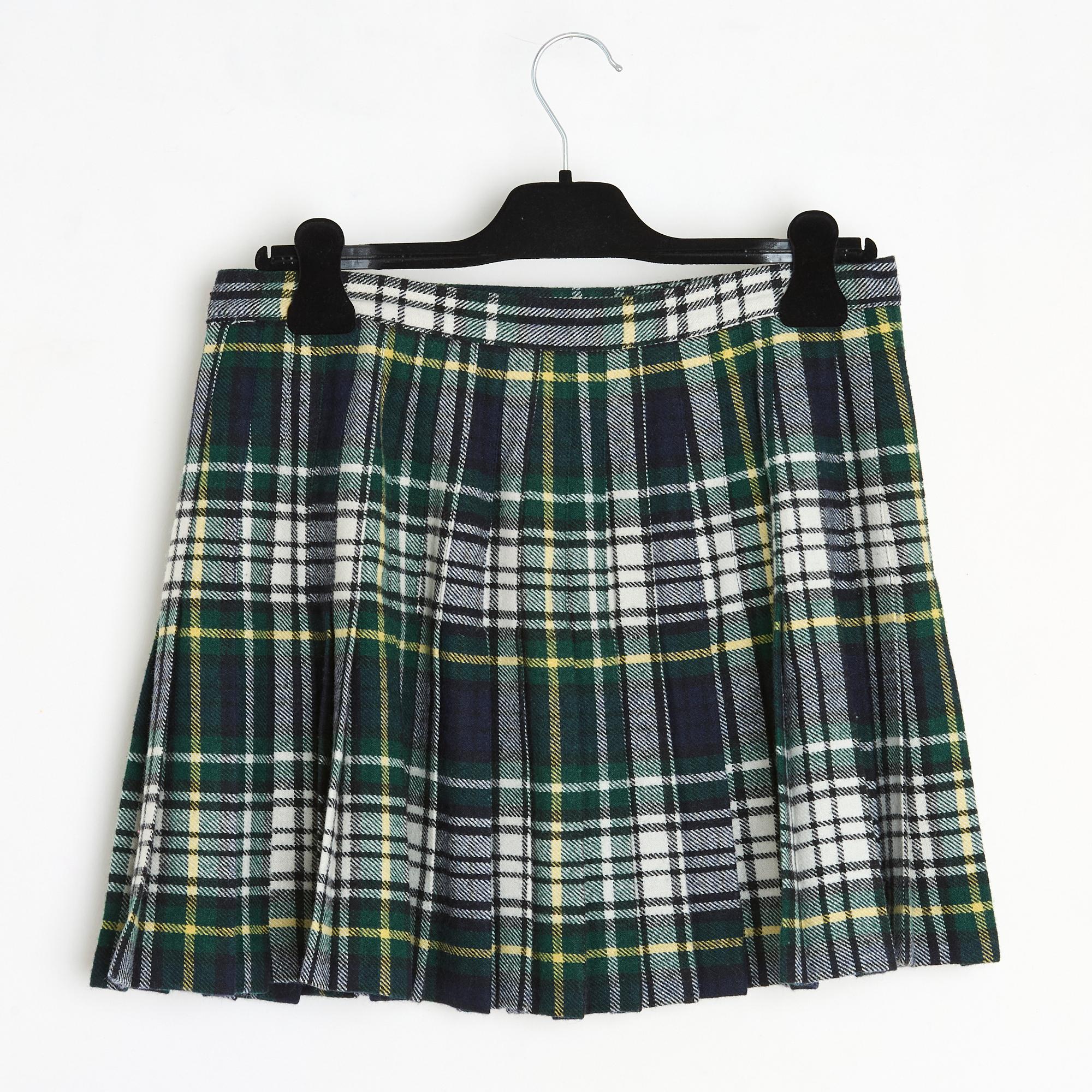 Women's or Men's Navy Classic Check Wool wrap around mini skirt EU40 UK12 US10 For Sale