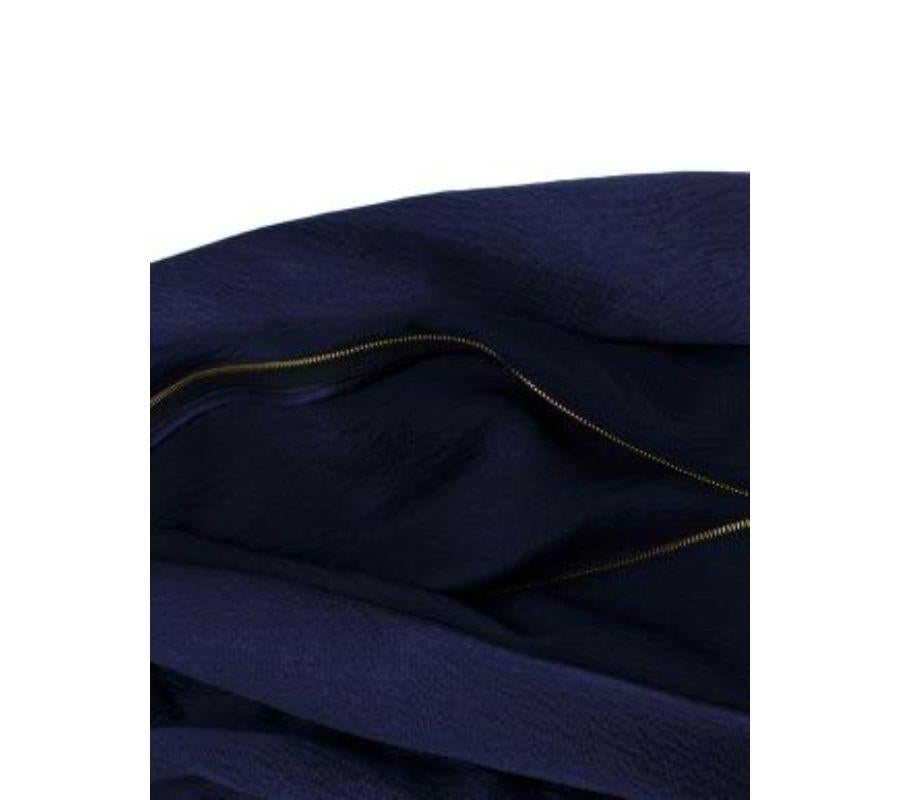 Roland Mouret Navy Hammered Silk-Satin Draped Gown - xs For Sale 2