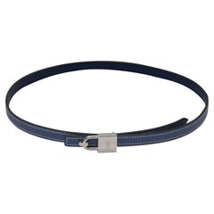 Marineblauer Hermes Skinny-Ledergürtel