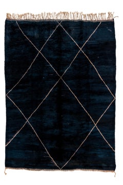 Tapis marocain bleu marine à motifs 8''6x11''8
