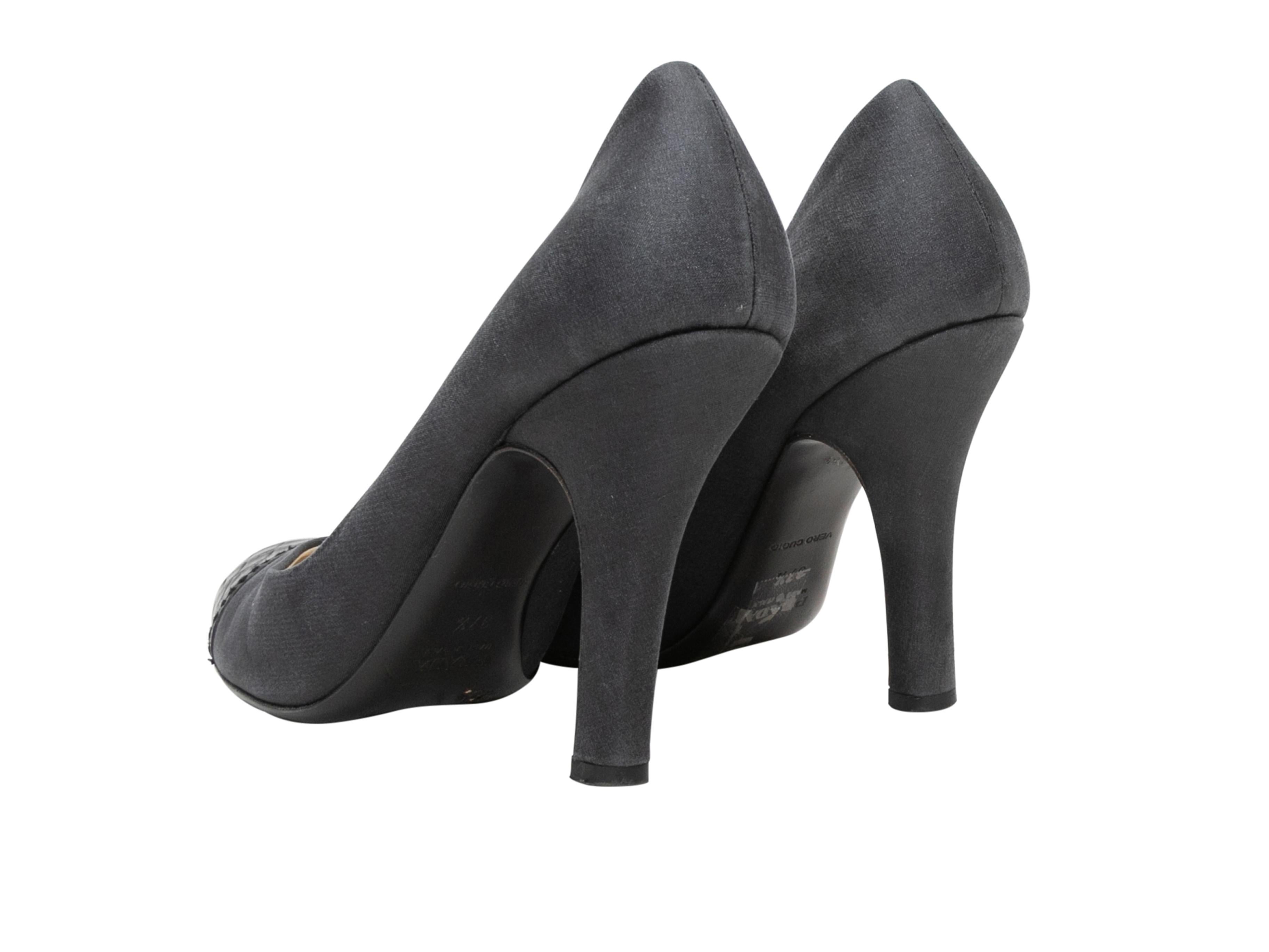 Navy Prada Satin & Embossed Leather Cap-Toe Pumps Size 37.5 In Good Condition For Sale In New York, NY