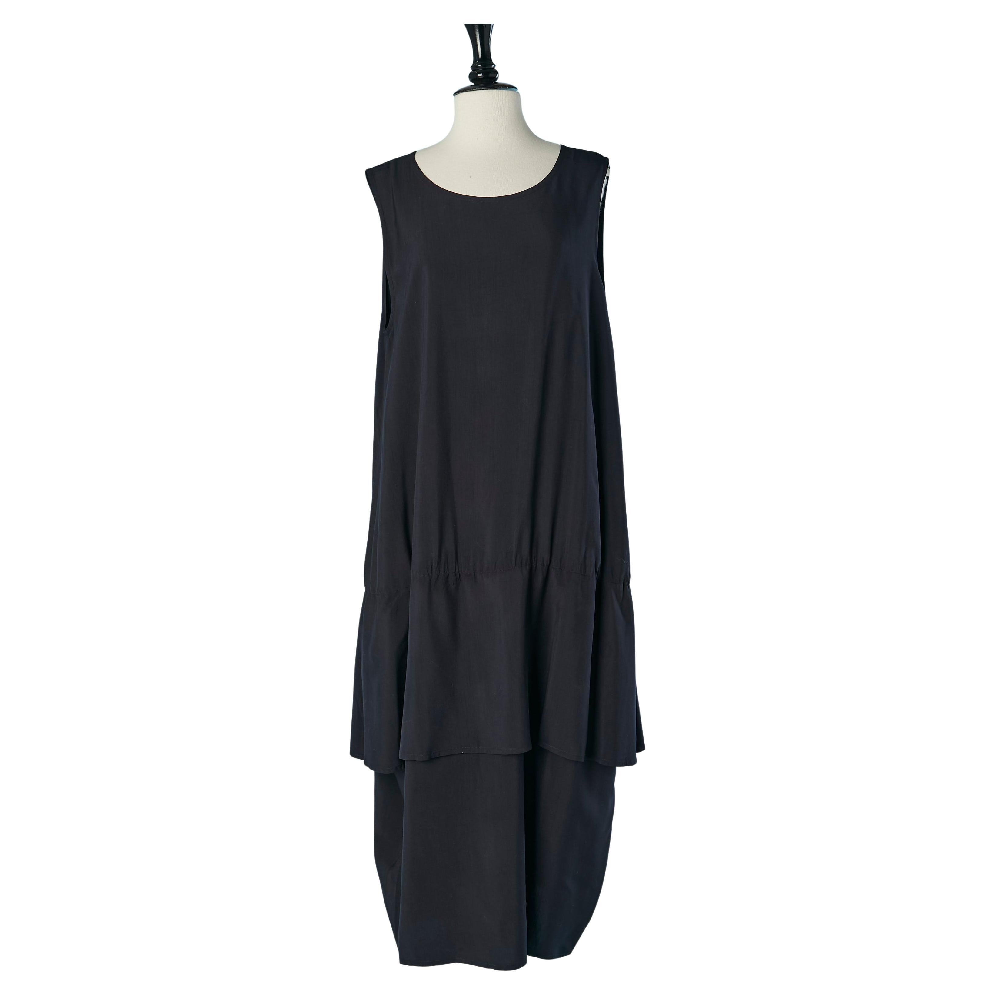 Abito senza maniche in rayon navy con un grande volant sui fianchi Yohji Yamamoto in vendita