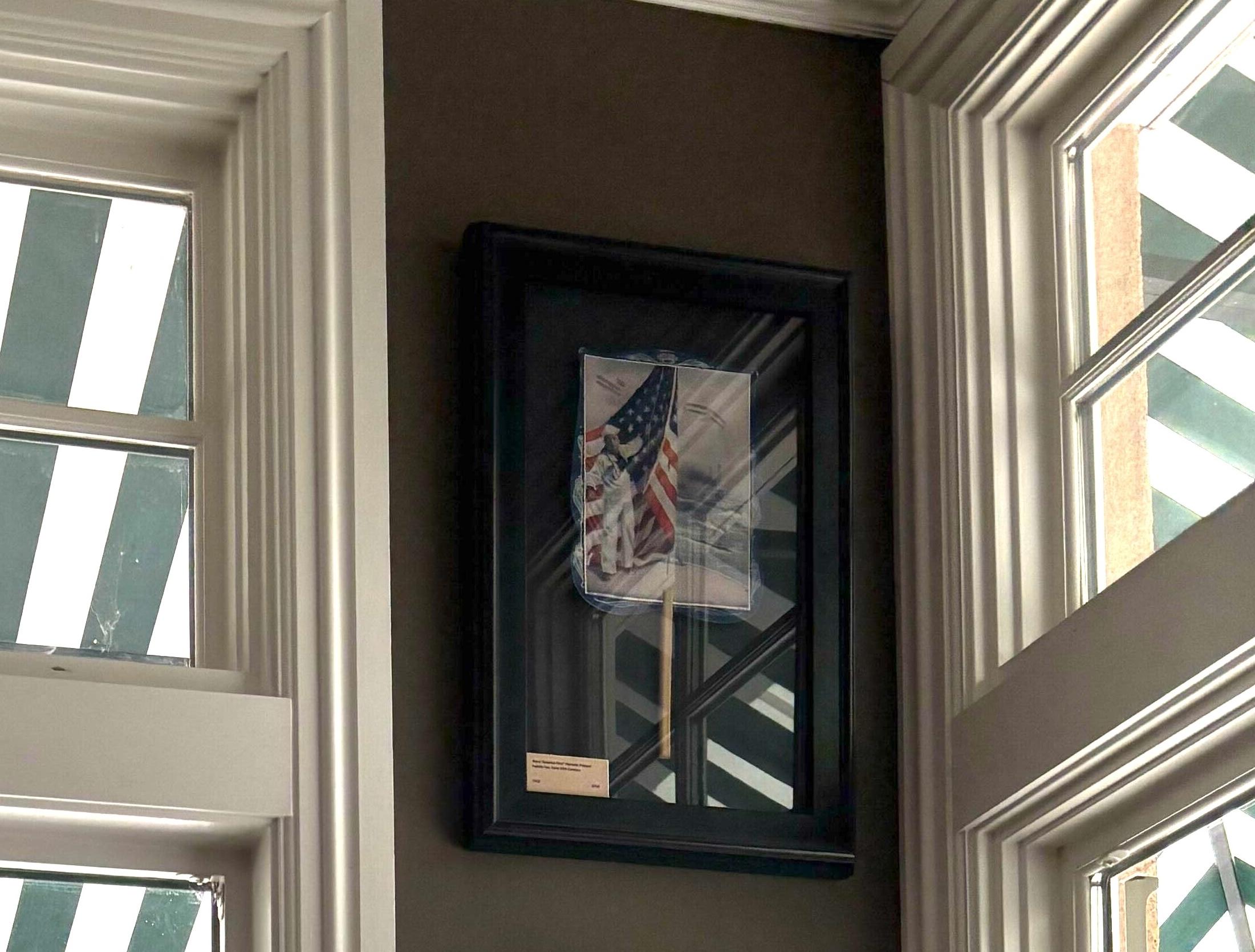 Navy Sailor Patriotic Printed Paddle Fan, Early 20th Century For Sale 2