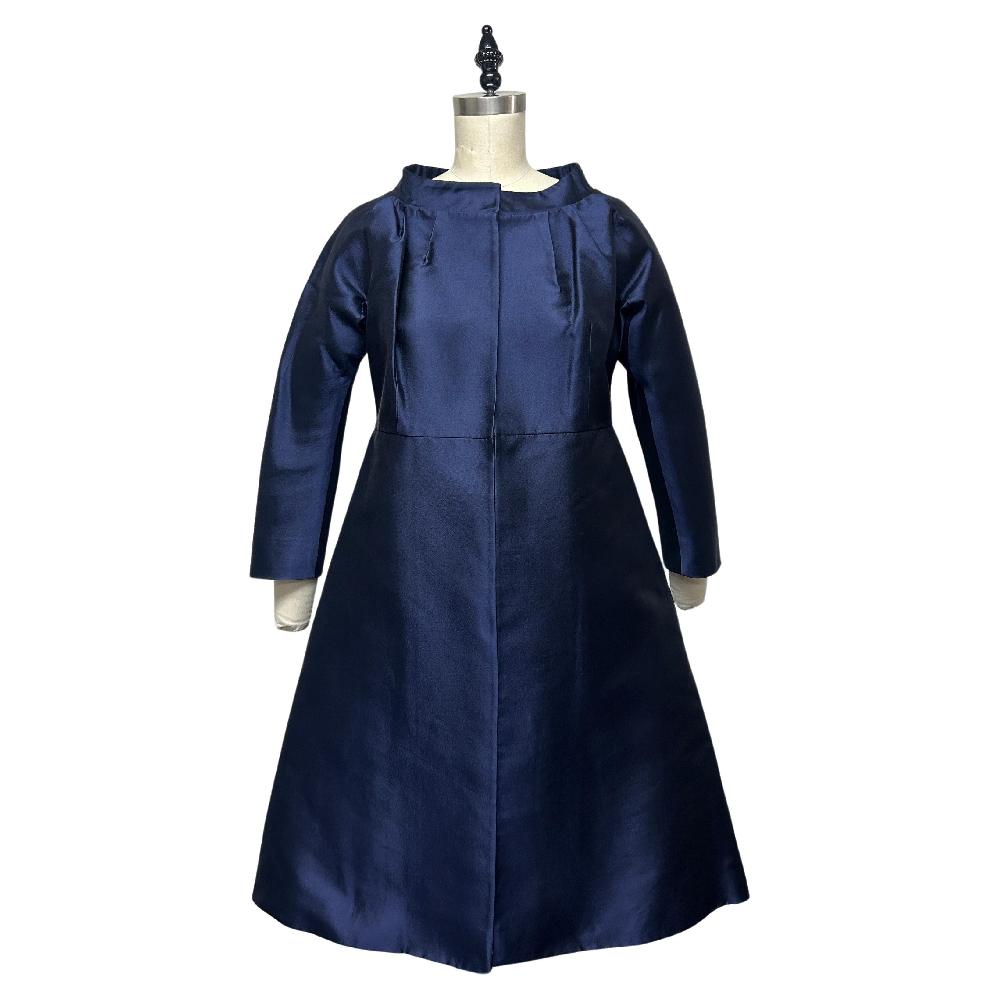 Cocktail Coat in Navy Silk Taroni Mikado For Sale