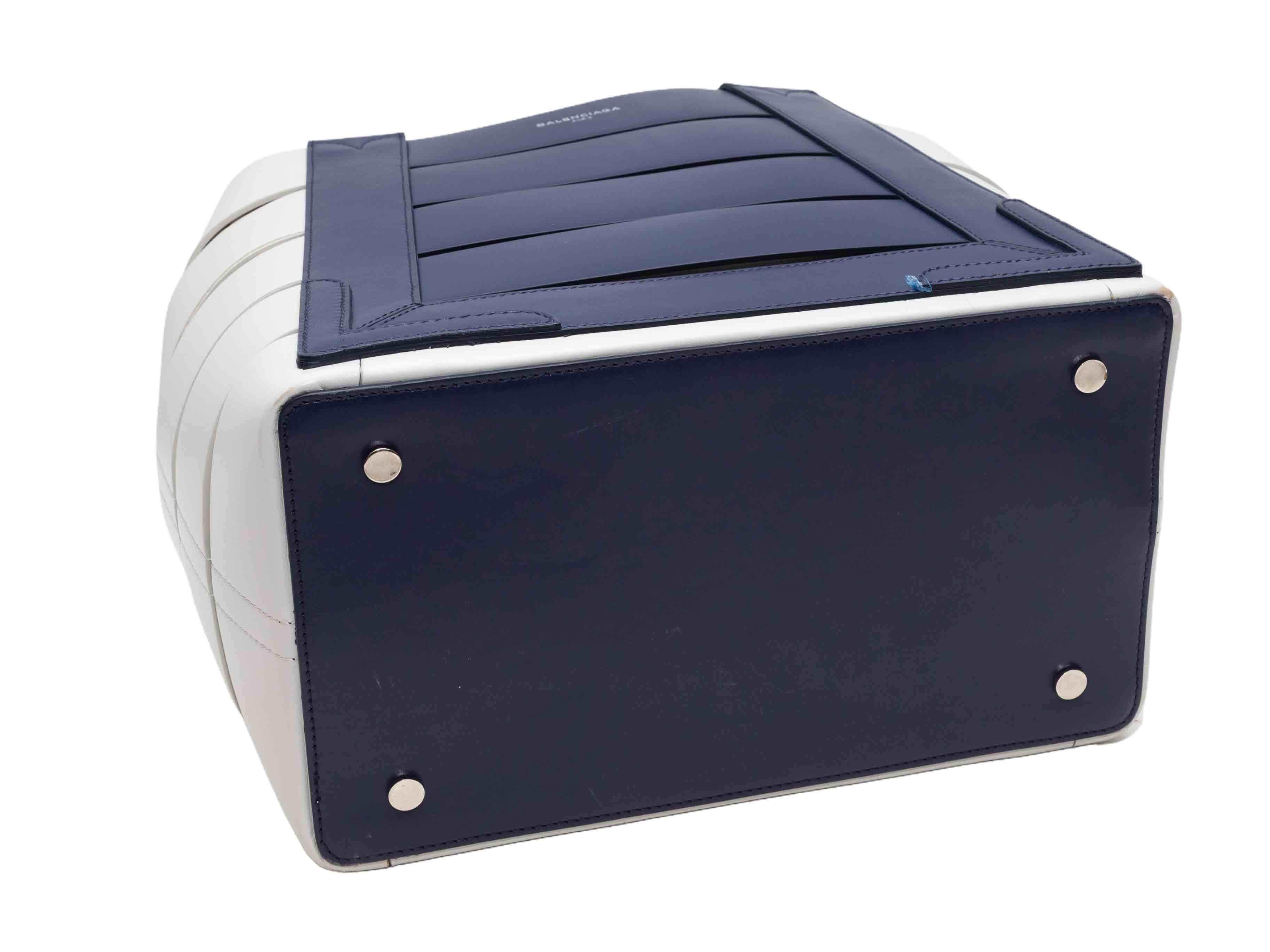 Fourre-tout Cabas découpé bleu marine et blanc Balenciaga Bon état - En vente à New York, NY