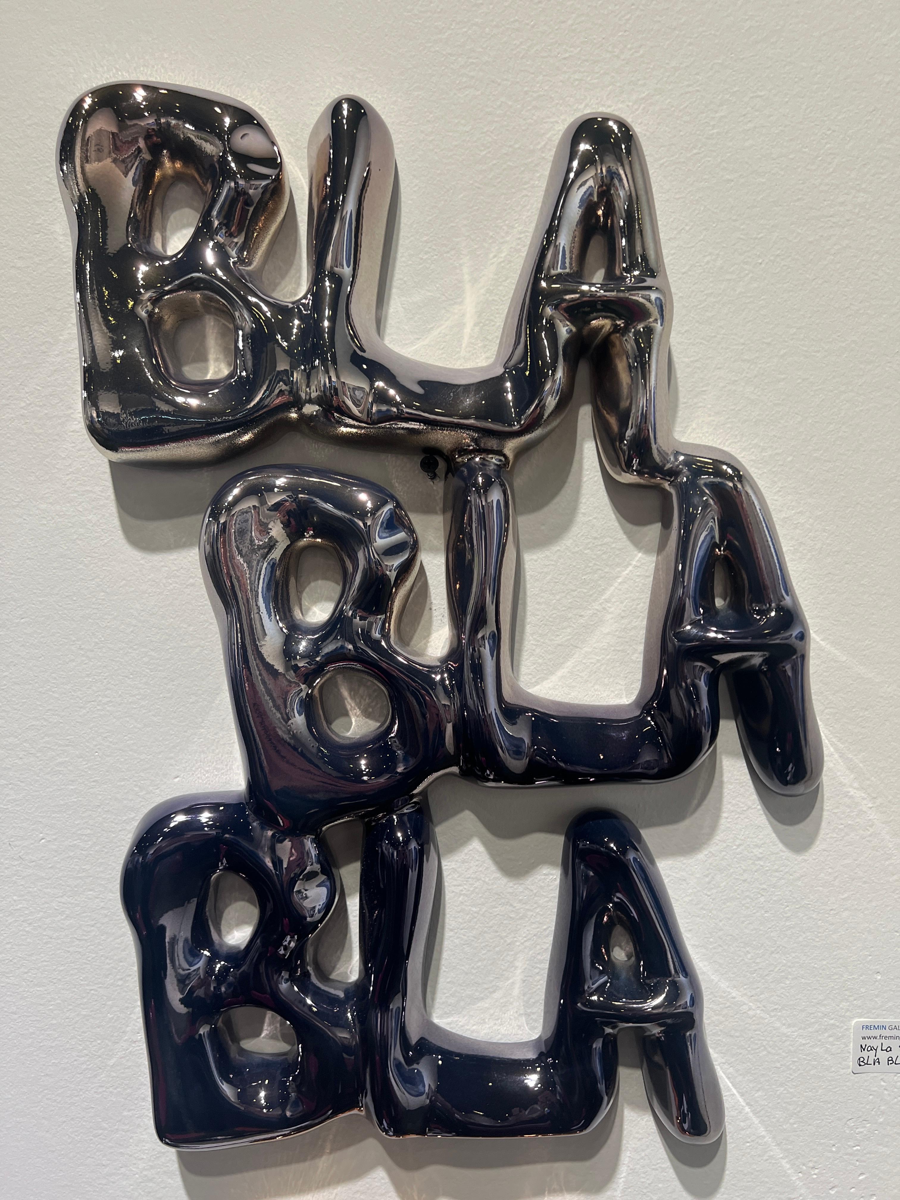 Abstract Sculpture di Nayla Kai Saroufim - Bla Bla Bla (Argento)