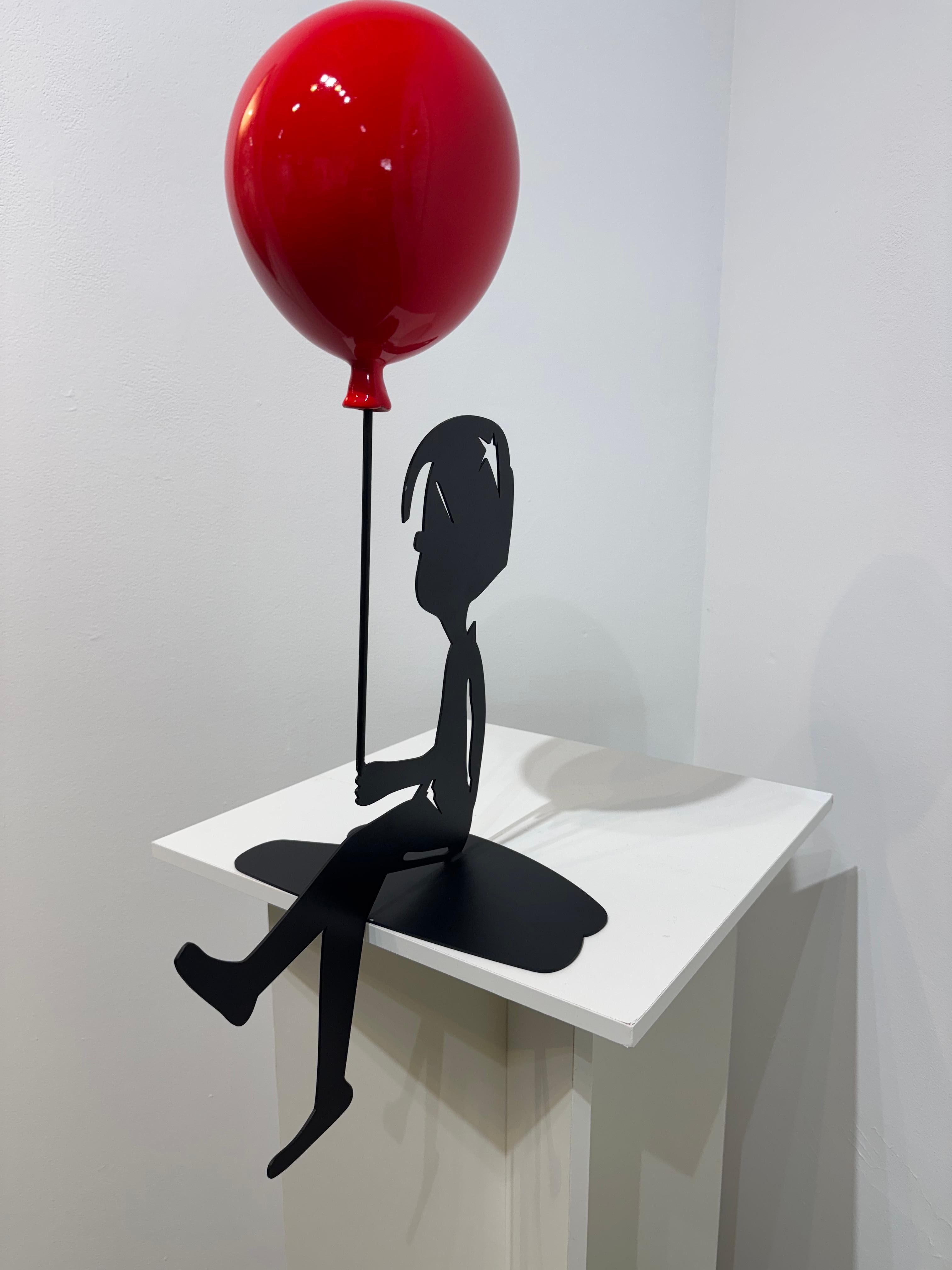Sognando ancora il rosso - Abstract Sculpture Grigio di Nayla Kai Saroufim