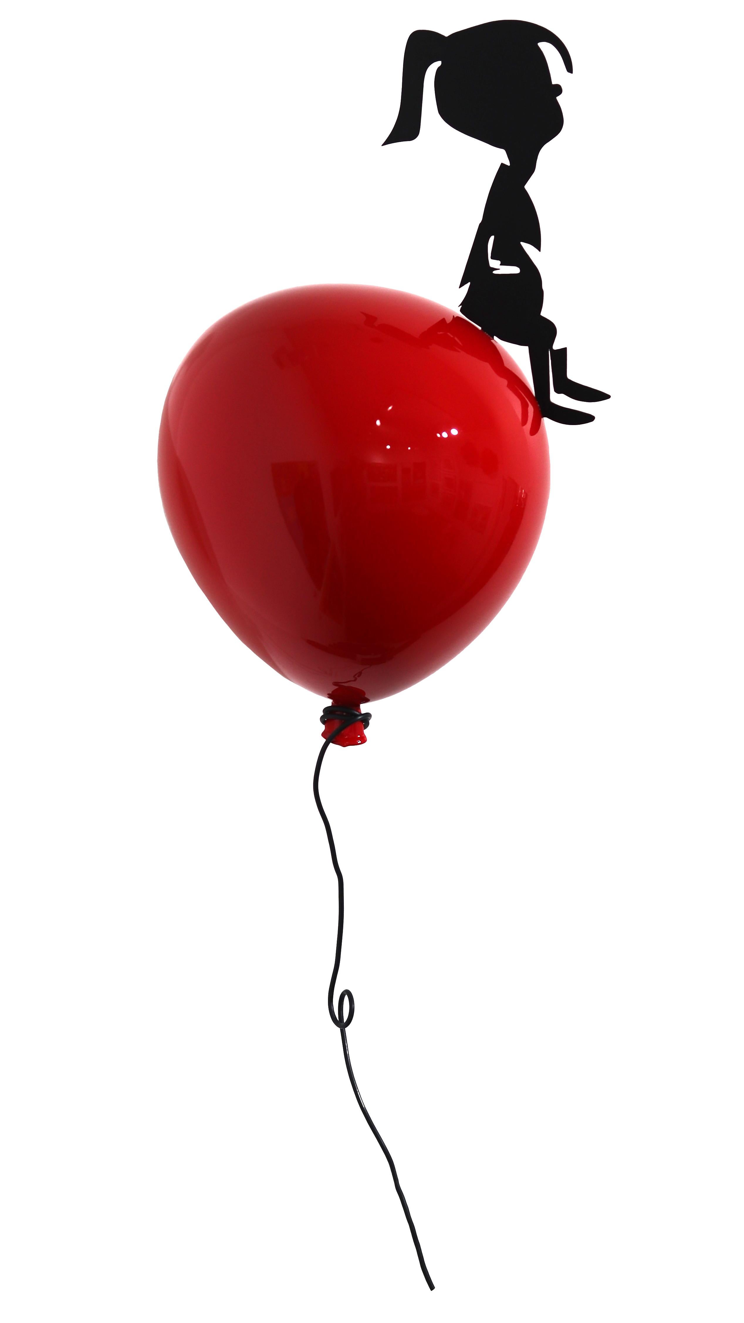 En el cielo (35/50) - Escultura figurativa de acero con globo rojo brillante