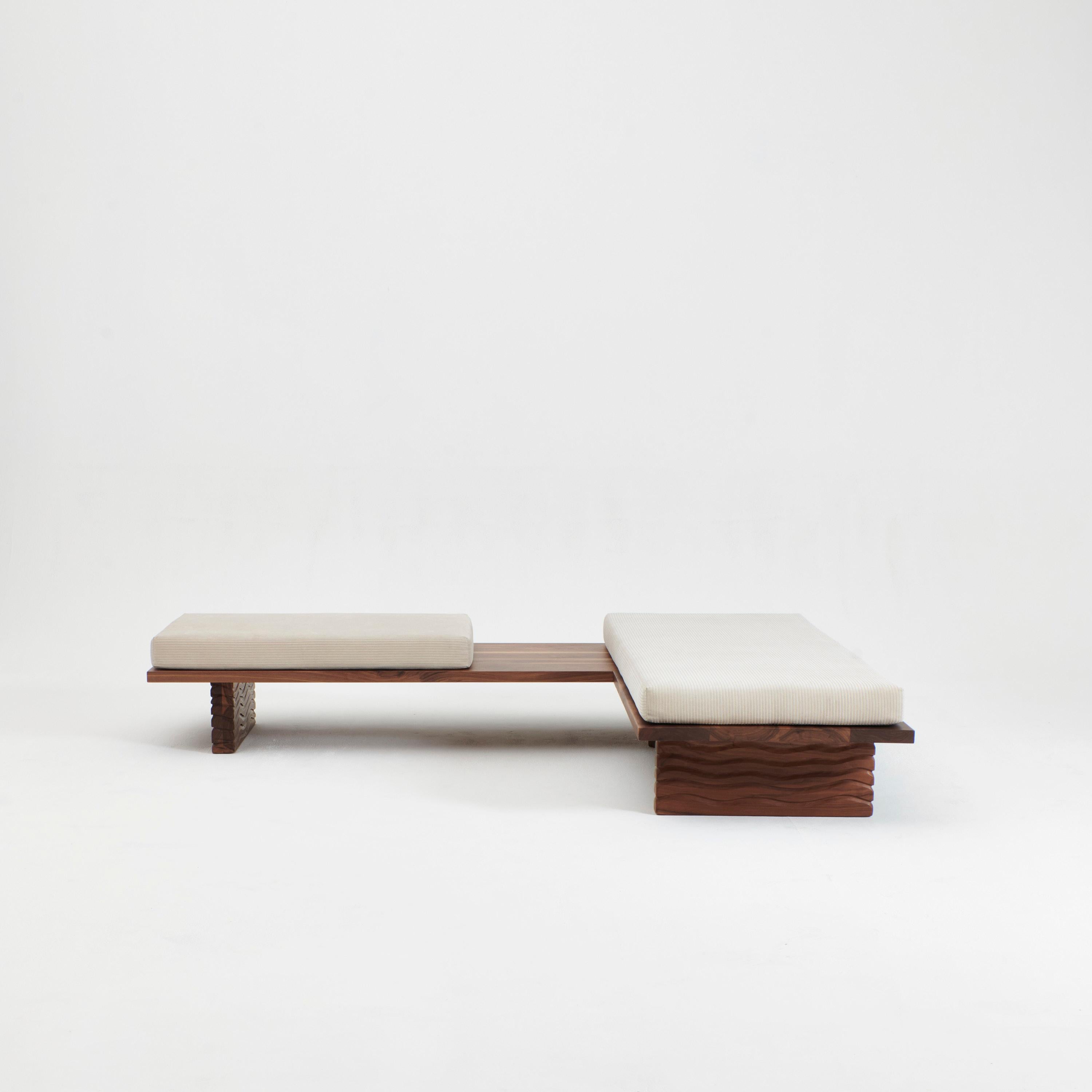 Modern Nazaré daybed - L shape For Sale