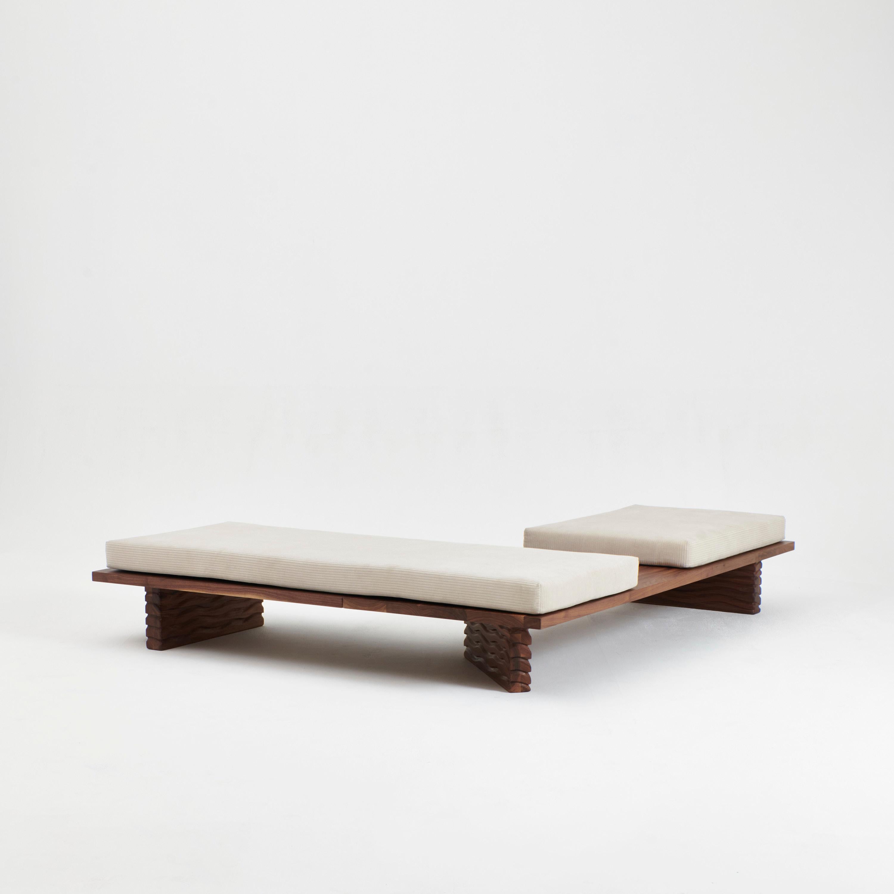 Nazaré daybed - L shape In New Condition For Sale In Macieira de Sarnes, PT