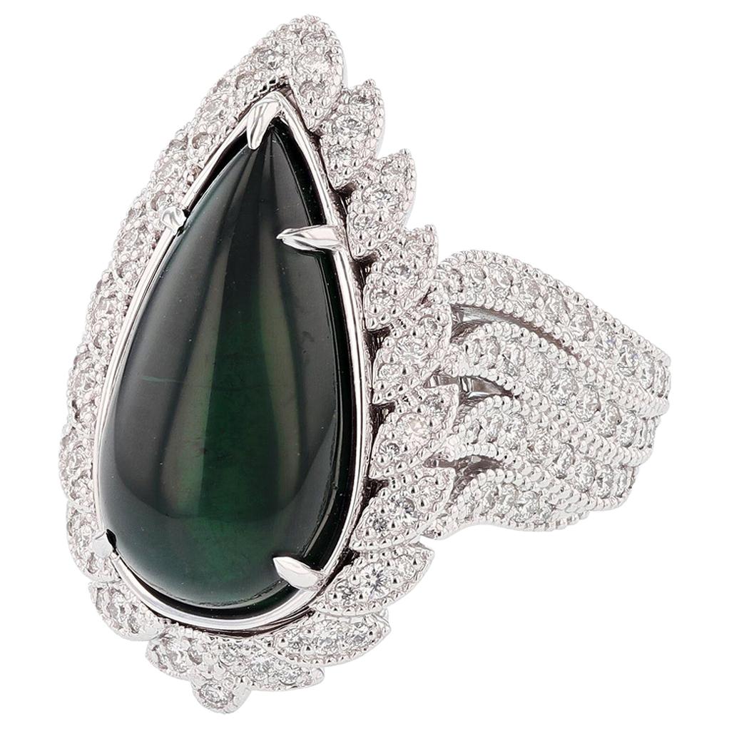 Nazarelle 14 Karat Gold Pear Shape 11.48 Carat Green Tourmaline and Diamond Ring For Sale