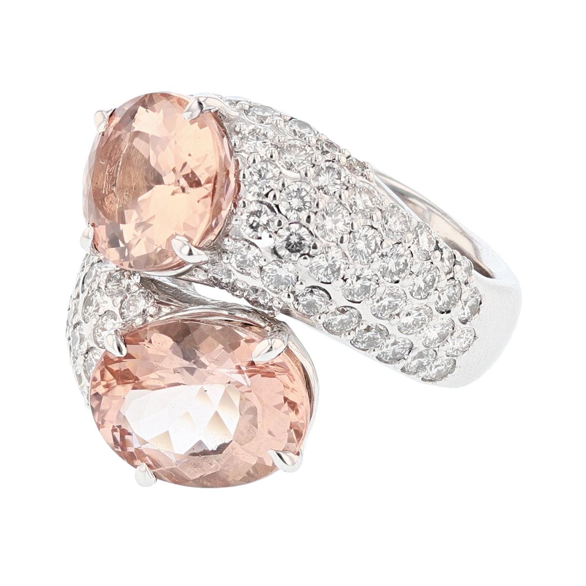 Contemporary Nazarelle 14 Karat Gold Double Oval 9.74 Carat Morganite Diamond Cocktail Ring For Sale