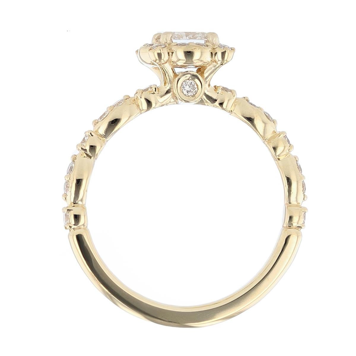 Nazarelle 14 Karat Yellow Gold Princess Cut Diamond Engagement Ring In New Condition For Sale In Houston, TX