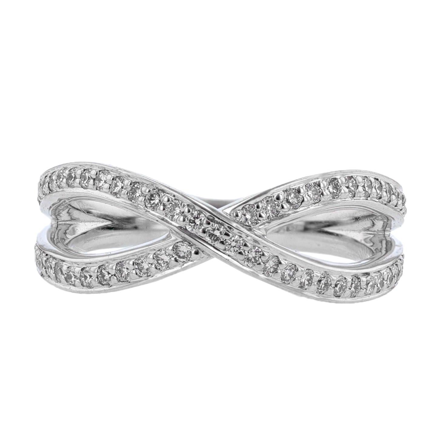 Nazarelle 18 Karat White Gold Criss Cross Diamond Ring For Sale