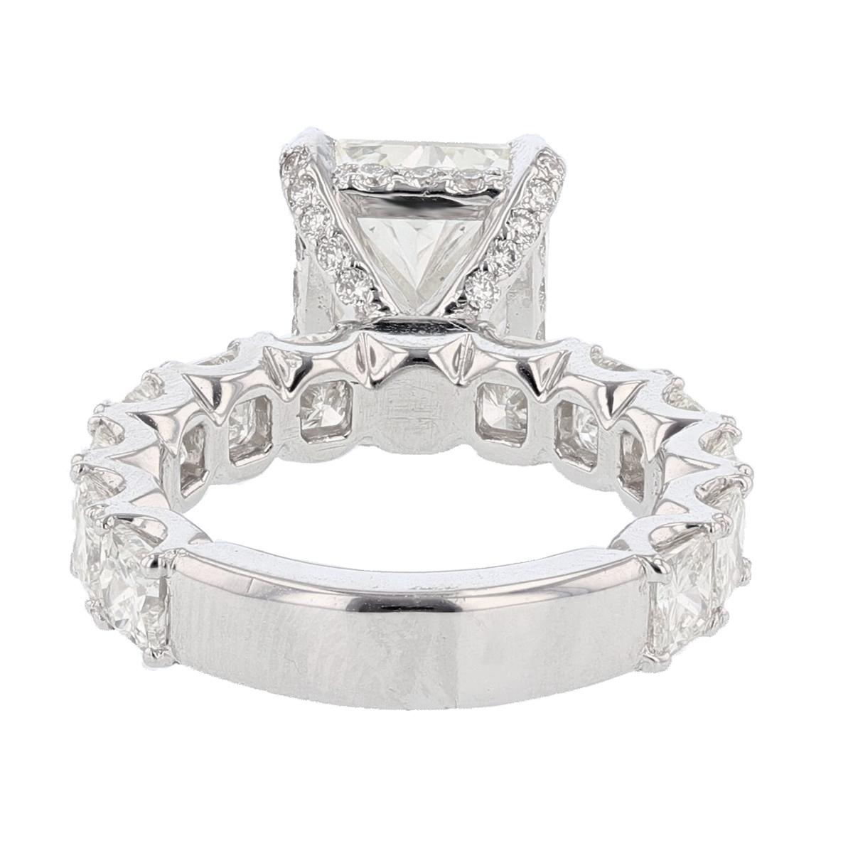 Women's Nazarelle GIA Certified 5.13 Carat Radiant Cut Diamond Engagement Ring