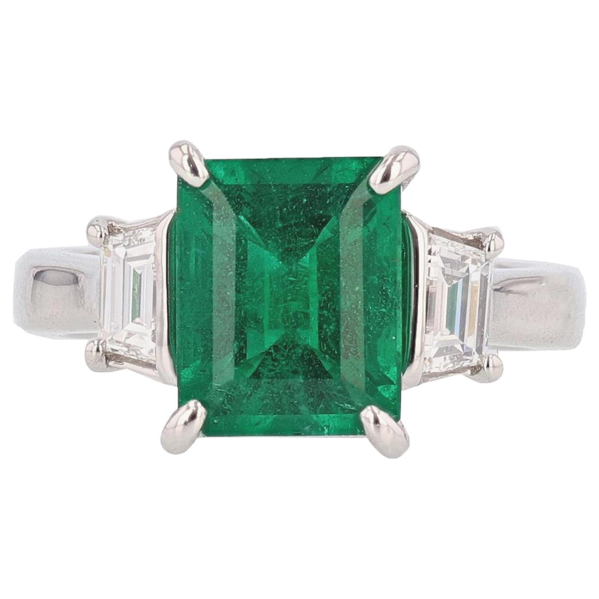 Nazarelle Platinum 3.10 Carat Colombian Emerald Cut Emerald Diamond Ring