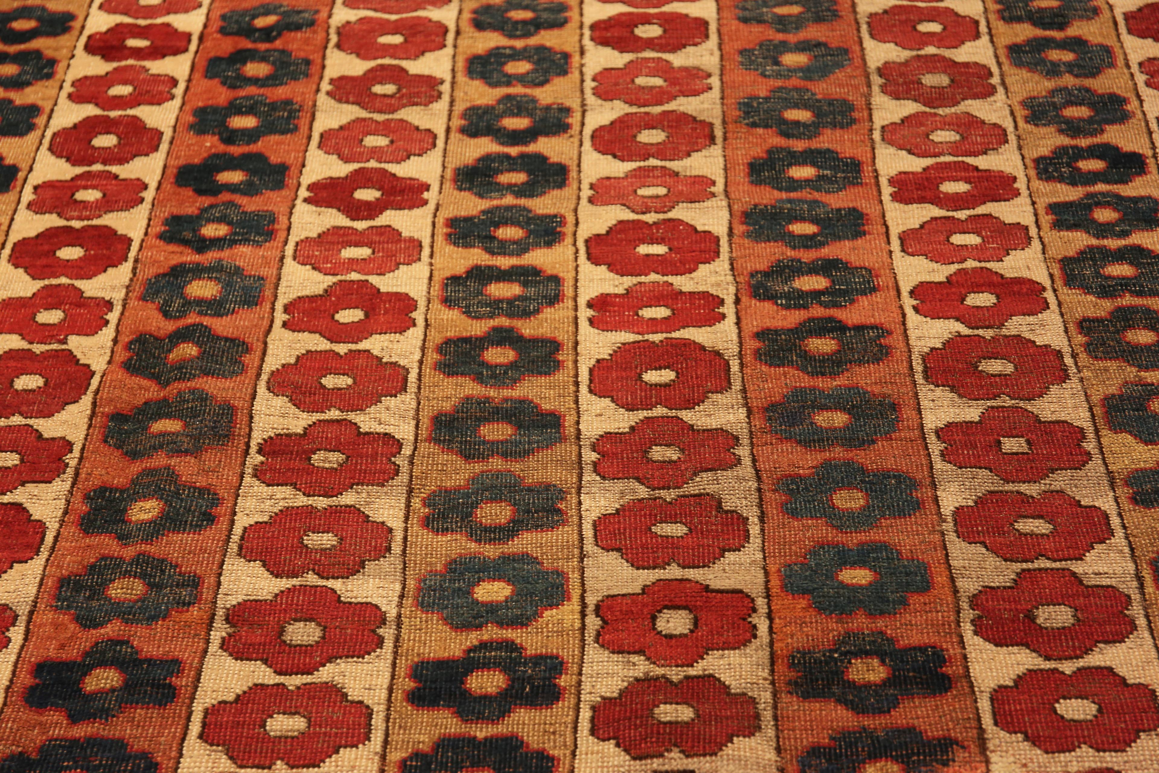 Antique Afghan Beshir Ersari Rug. 10 ft 6 in x 14 ft 6 in In Good Condition For Sale In New York, NY