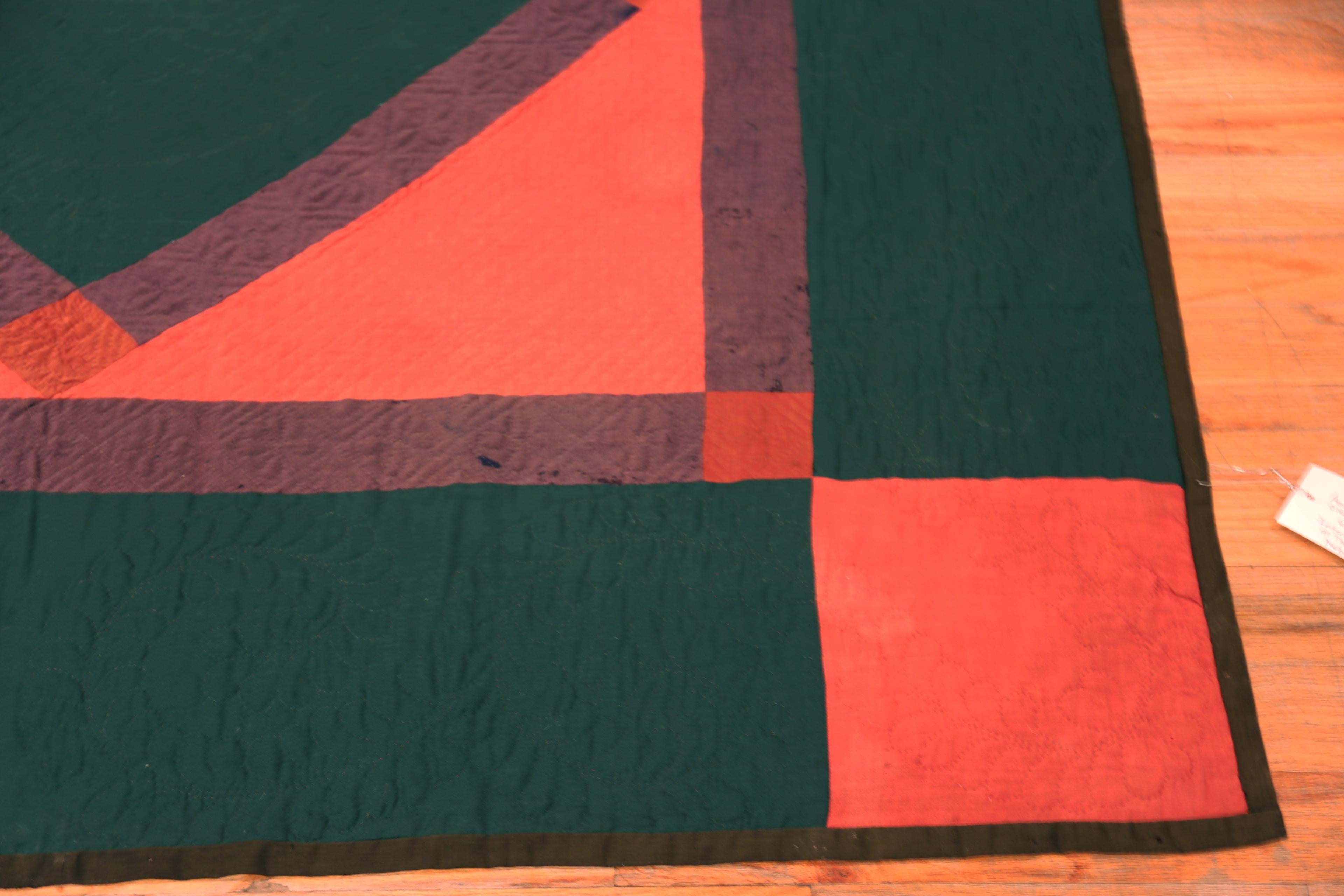 Nazmiyal Collection Antike amerikanische Amish Textil 5 ft 10 in x 6 ft (20. Jahrhundert) im Angebot