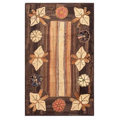 Nazmiyal Collection Antique American Hooked Rug 4'1" x 6'7"