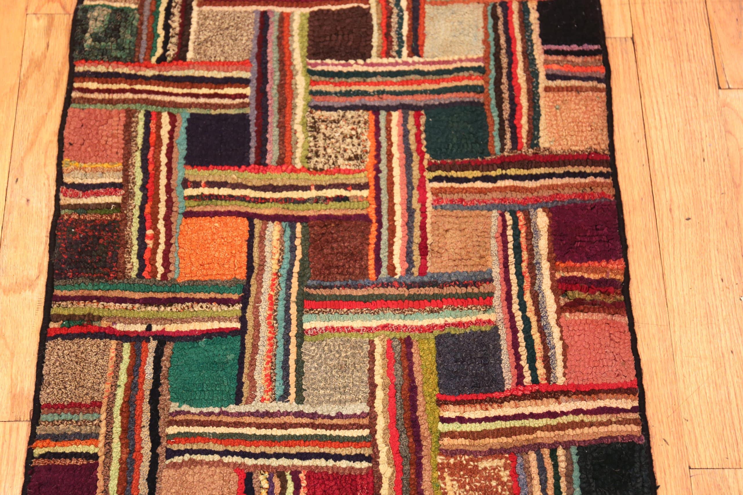 American Craftsman Collection Nazmiyal Collection Antique American Hooked Runner Rug 1 ft 10 in x 8 ft 10 in en vente