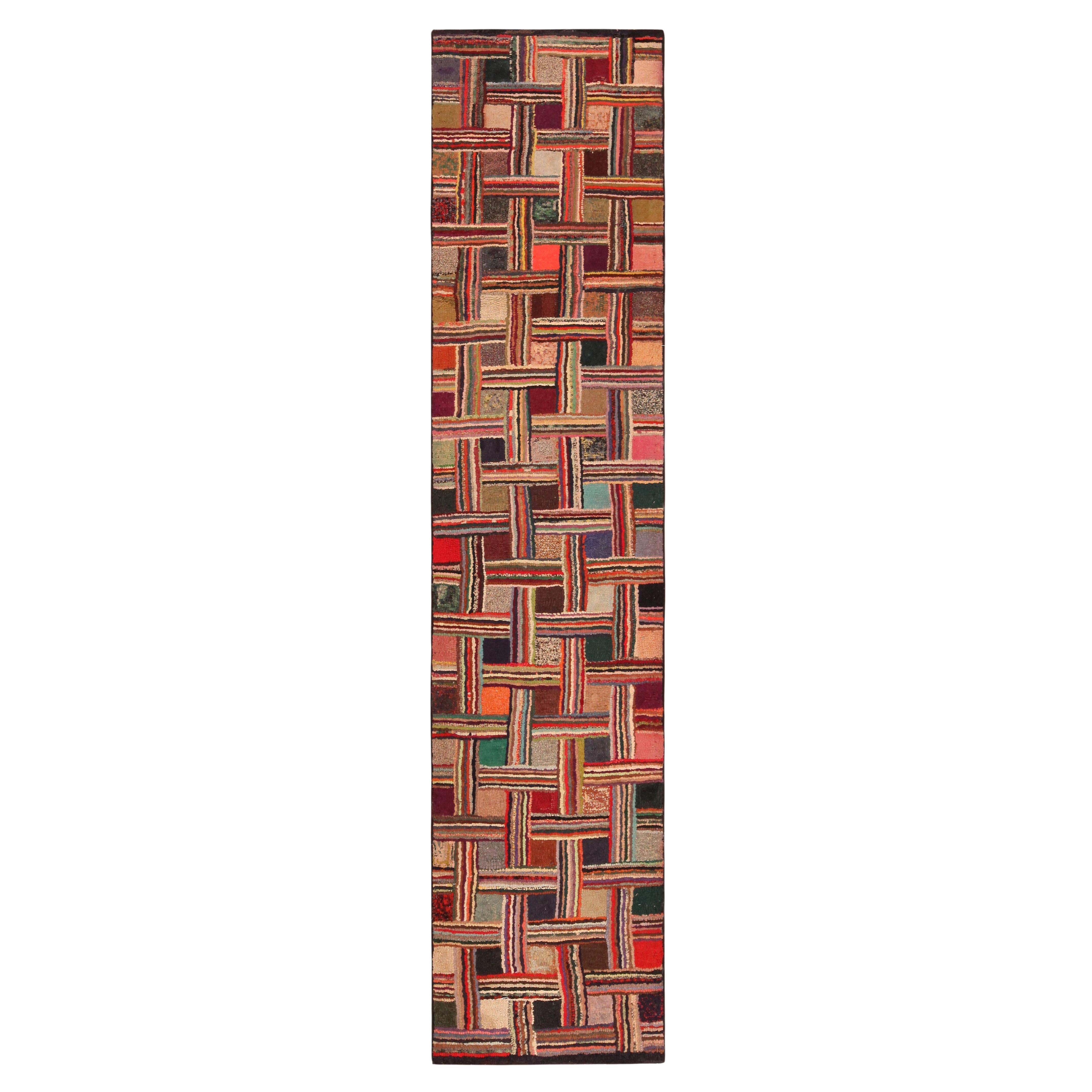 Collection Nazmiyal Collection Antique American Hooked Runner Rug 1 ft 10 in x 8 ft 10 in