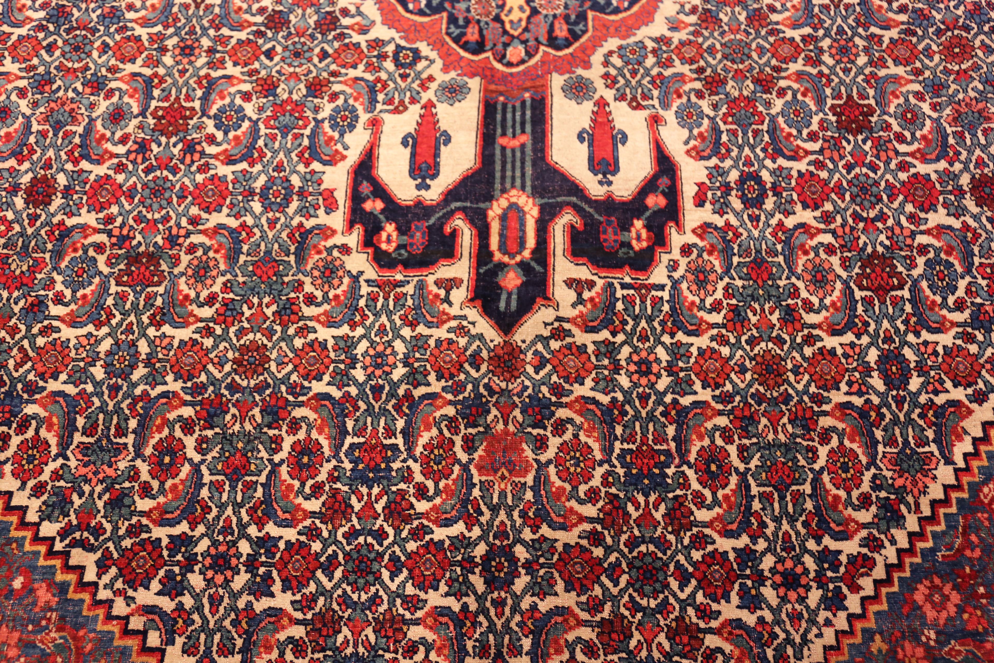 Nazmiyal Collection Antike Bidjar Teppich 9 ft 4 in x 14 ft 6 in (Persisch) im Angebot