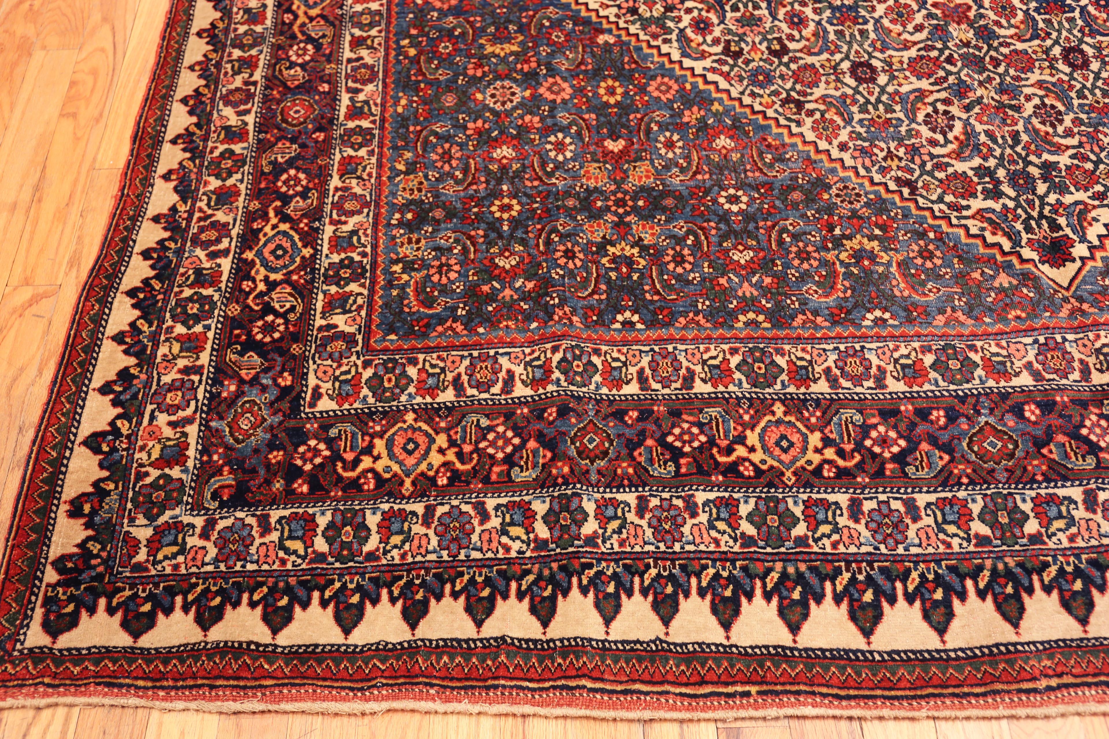 Nazmiyal Collection Antike Bidjar Teppich 9 ft 4 in x 14 ft 6 in im Angebot 1