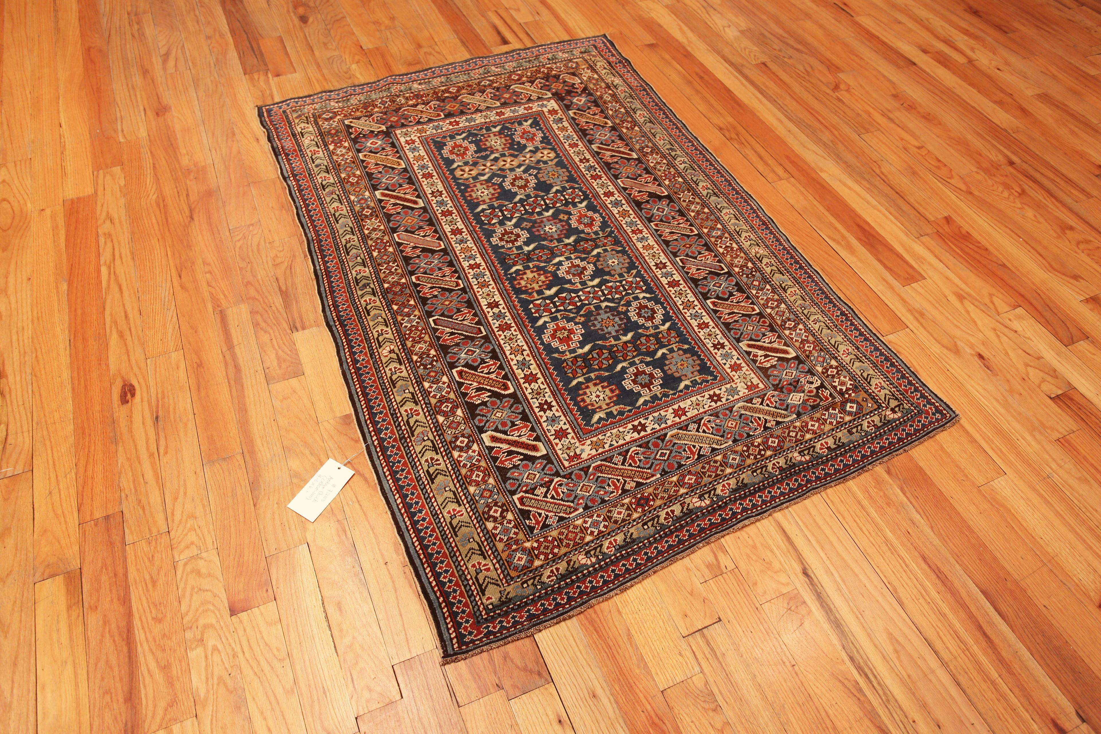 Hand-Knotted Antique Caucasian Chi Chi Rug. 4 ft x 6 ft 1 in For Sale