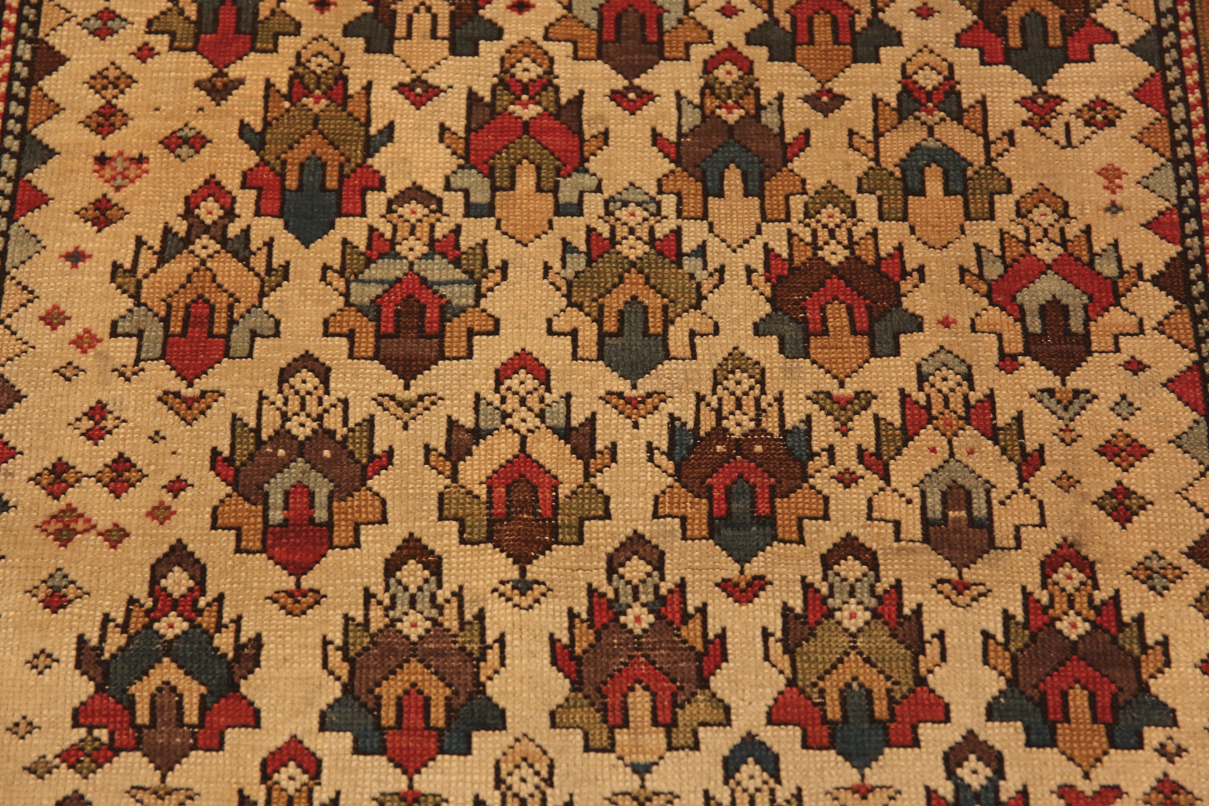 Hand-Knotted Nazmiyal Collection Antique Caucasian Chichi Rug. Size: 3 ft 10 in x 5 ft For Sale