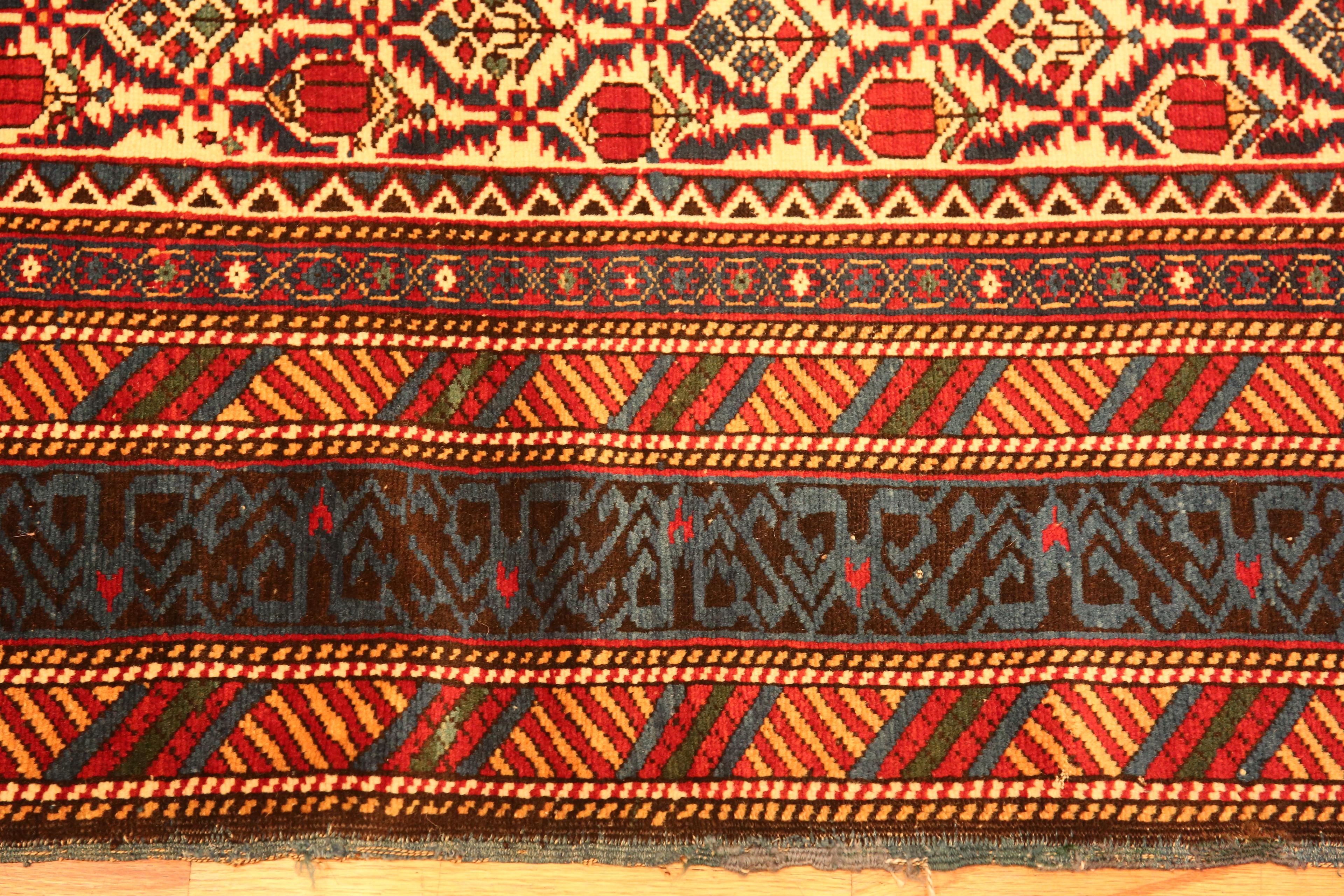 Tribal Antique Caucasian Dagestan Rug. 4 ft 3 in x 6 ft 9 in For Sale