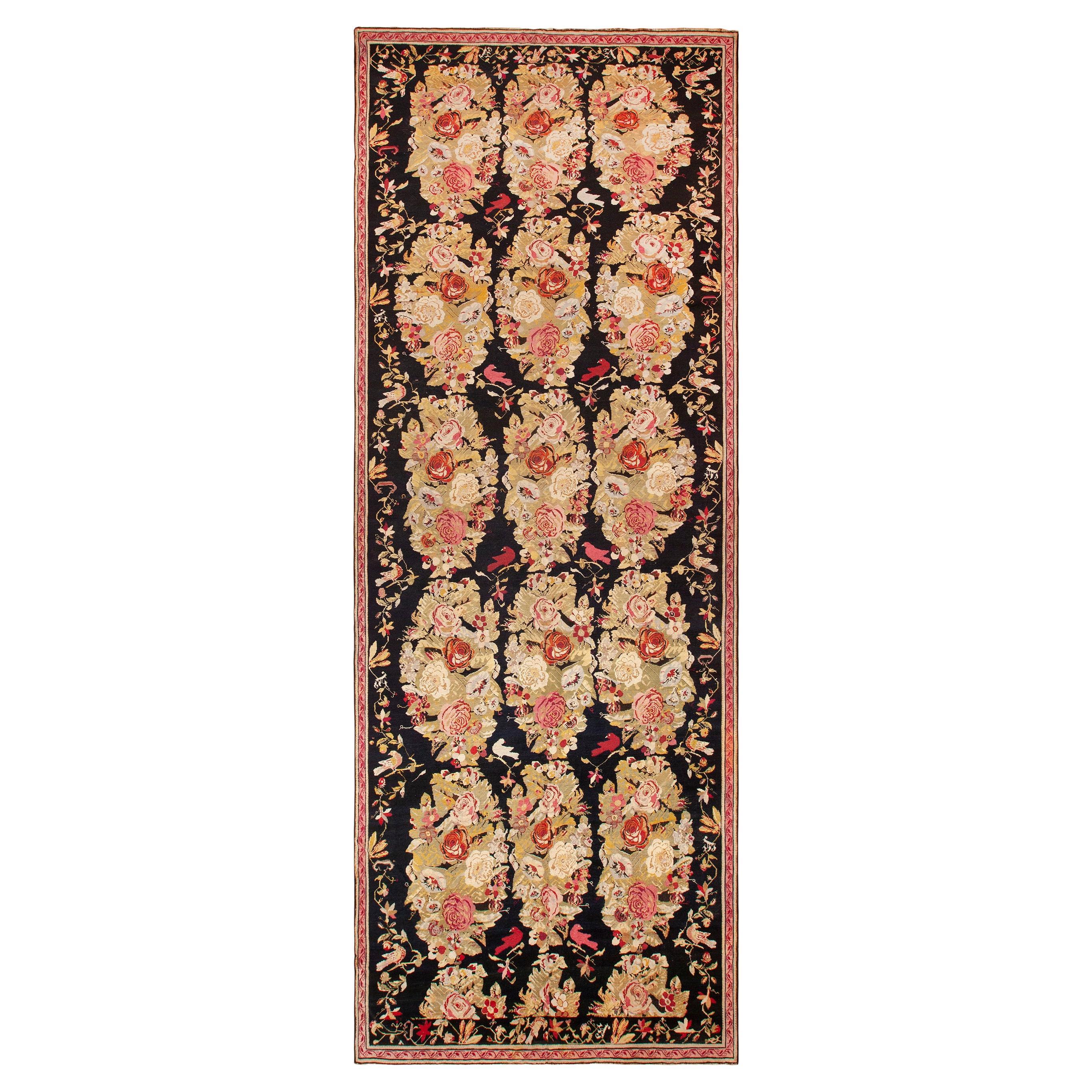 Nazmiyal Collection Alfombra antigua caucásica Karabagh 7'10" x 21'1