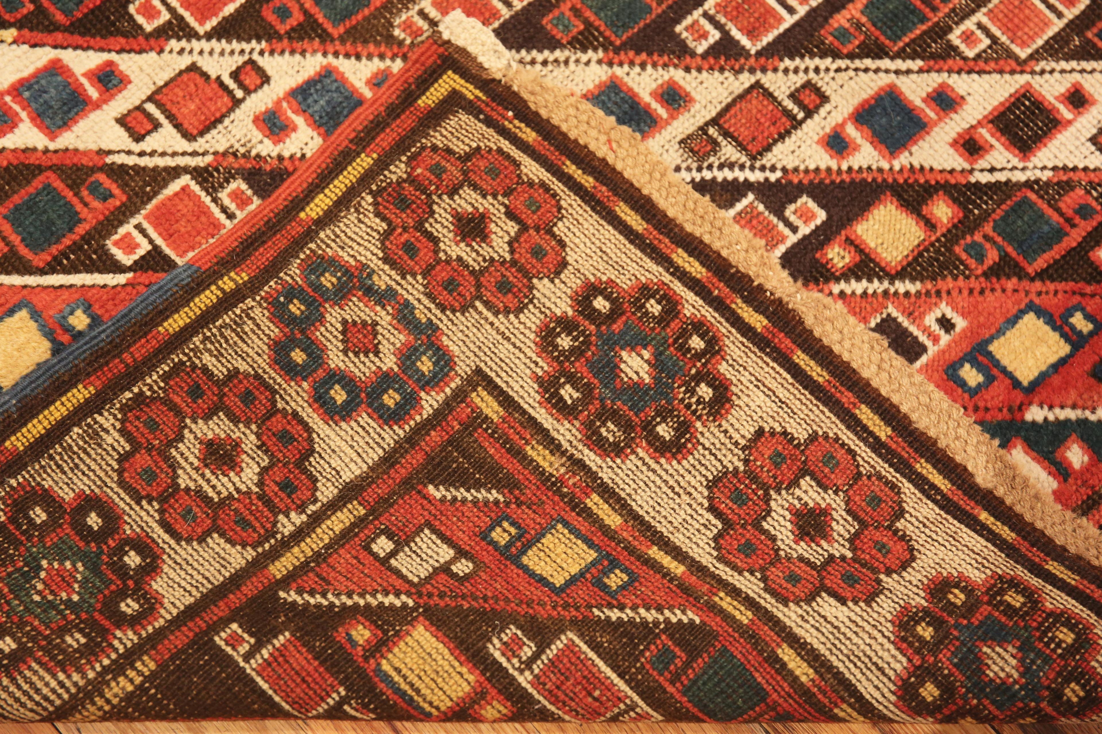 Antique Caucasian Kazak Rug. 5 ft 3 in x 8 ft 5 in In Good Condition In New York, NY