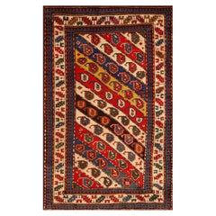Nazmiyal Collection Antiker kaukasischer Kazak Teppich mit Motiven 4' 2" x 6' 8"